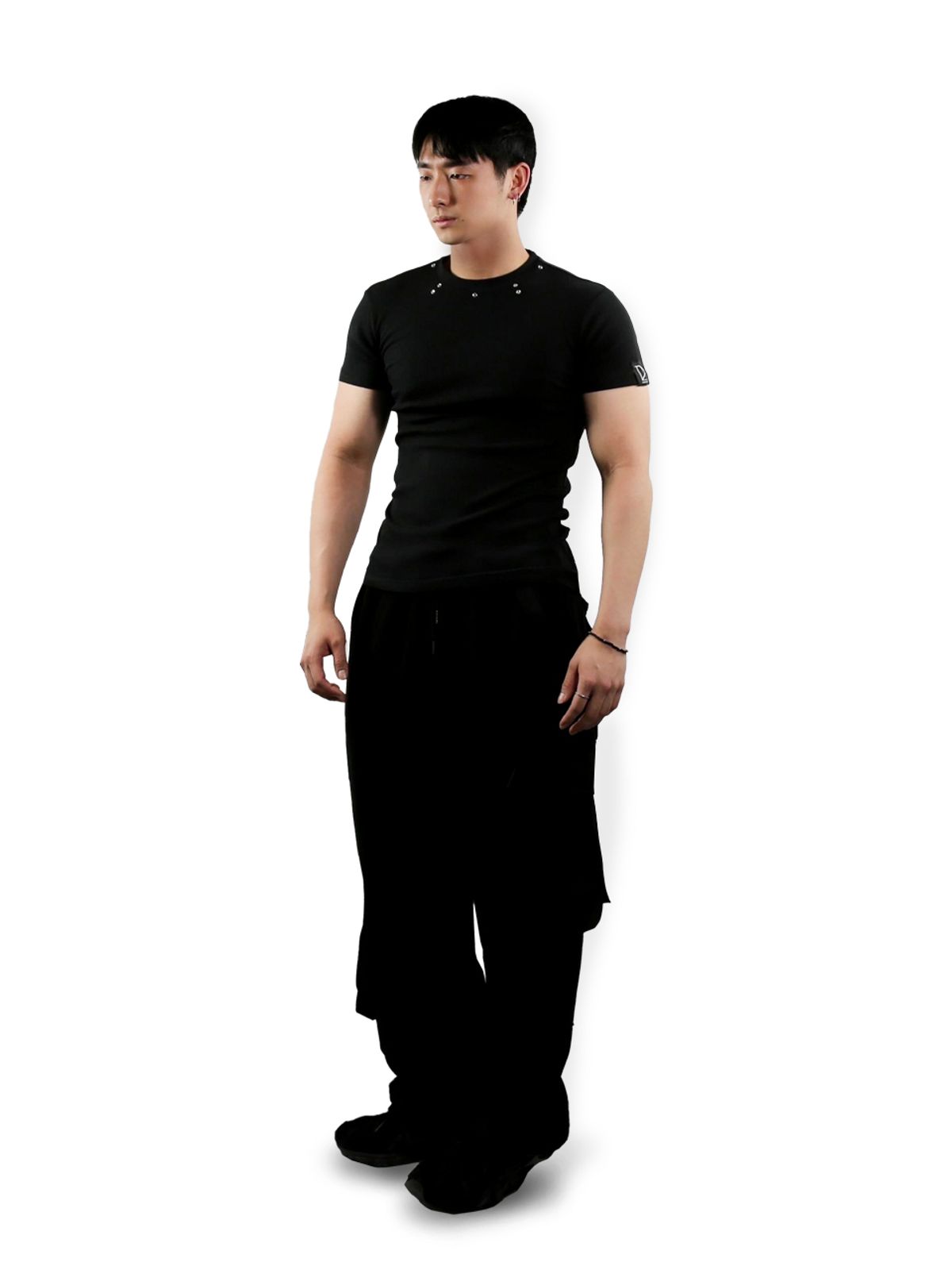 디그노루시르(DIGNOLUCIR) 큐빅 골지 반팔 슬림핏(black)