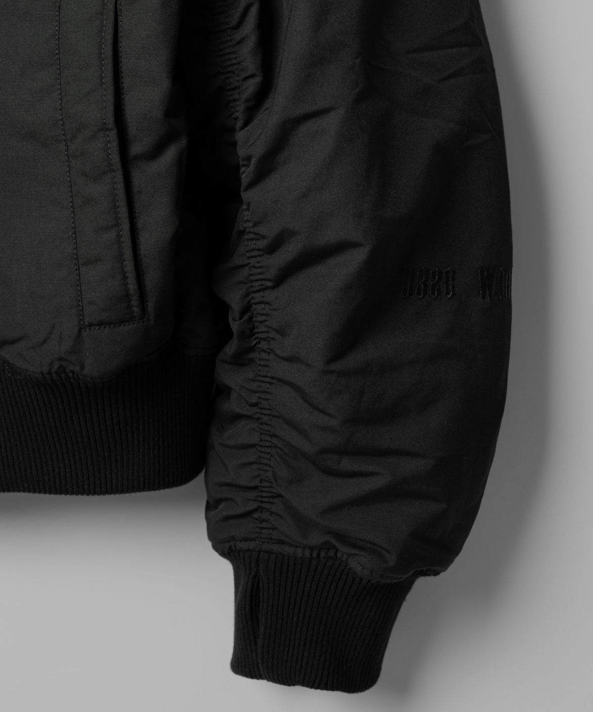 032씨(032C) (U) 나이트호크스 봄버 서울 블랙 NIGHTHAWKS BOMBER SEOUL JACKET BLACK