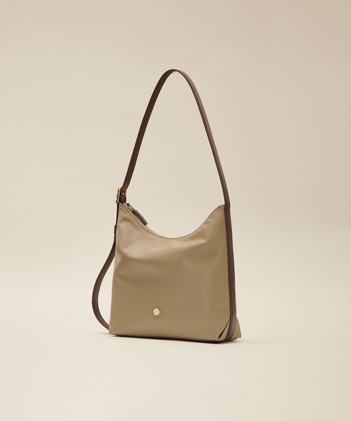 르메메(LEMEME) Sac Leonie Nylon Capuccino