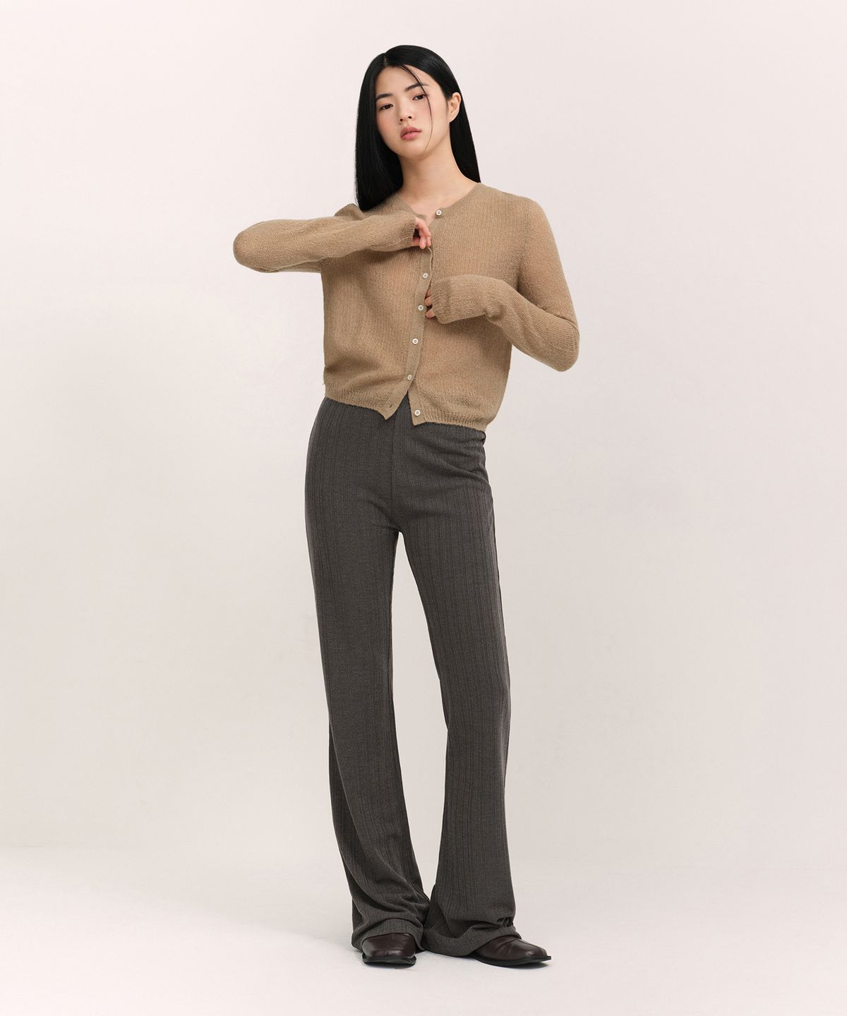 무신사 스탠다드 우먼(MUSINSA STANDARD WOMAN) 우먼즈 버티컬 텍스처드 랩 스커트 저지 팬츠 [그레이]