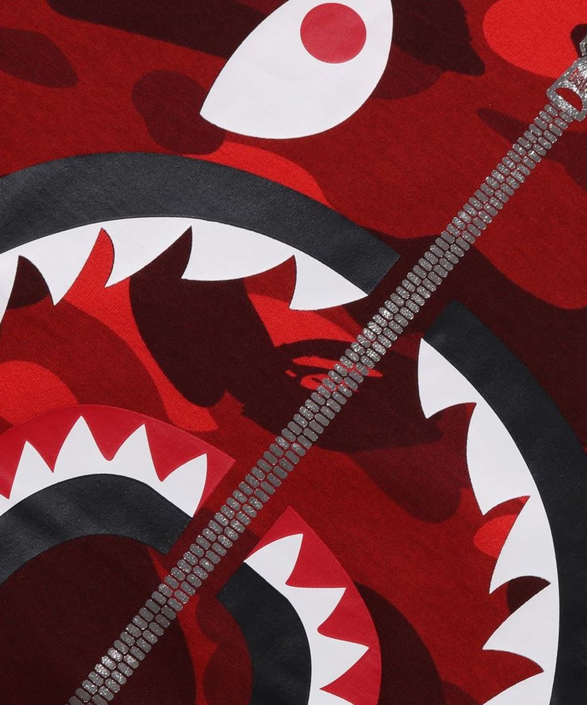베이프(BAPE) 컬러 카모 샤크 티셔츠(M) RED