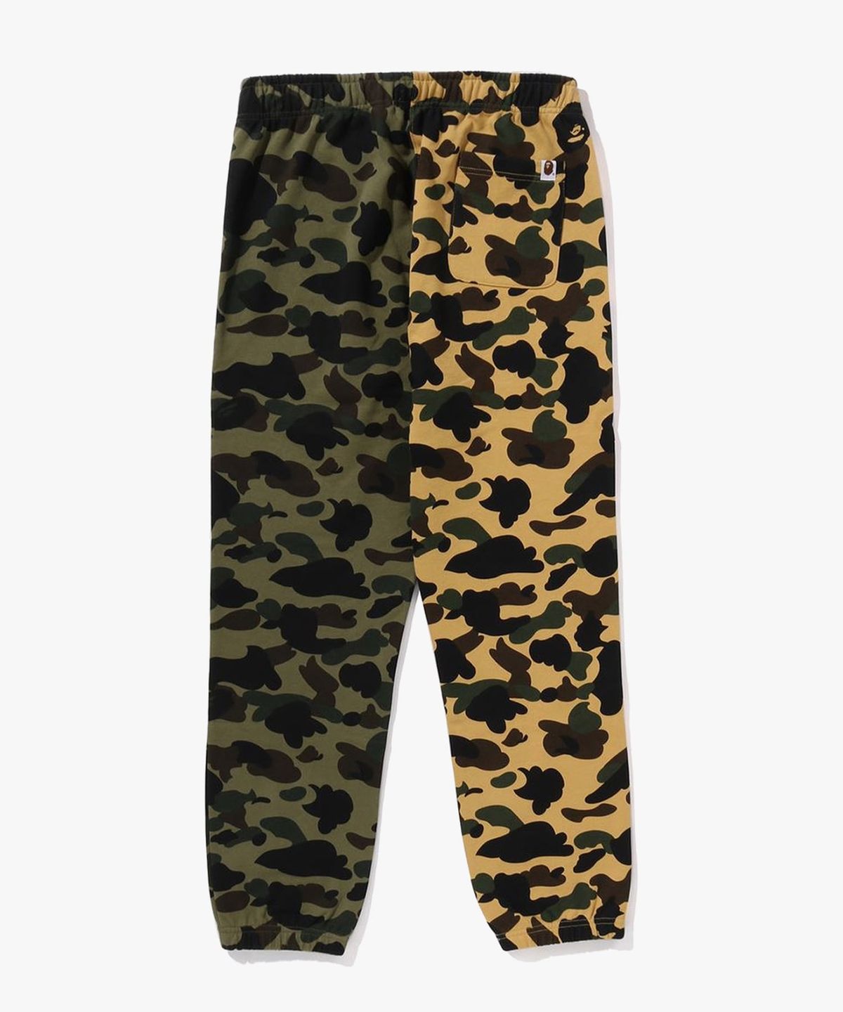 베이프(BAPE) 퍼스트 카모 세퍼레이트 레귤러 핏 스웨트 팬츠(M) MULTI