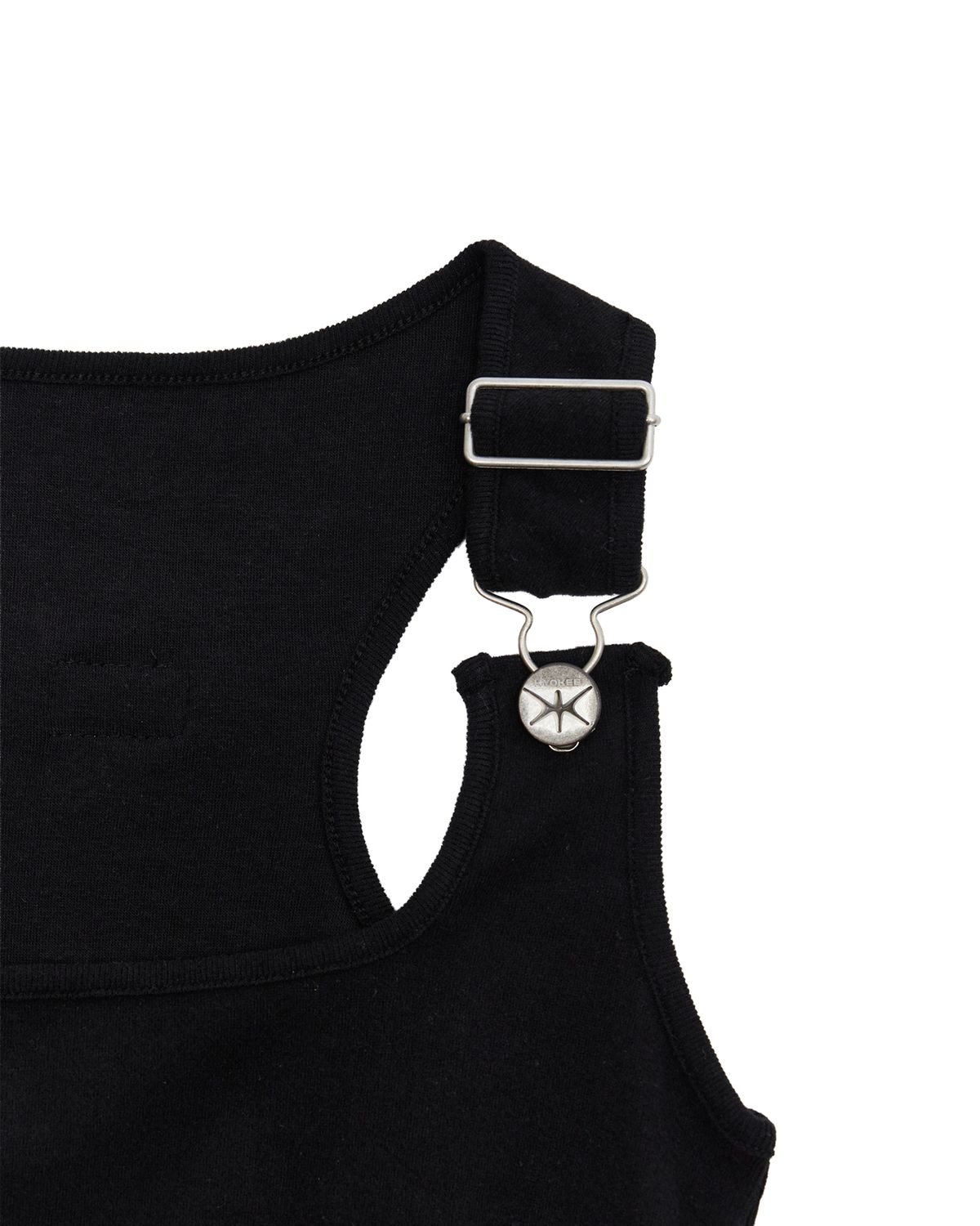 노 엑스트라 터치(NO EXTRA TOUCH) Buckle Strap Tank Top (Black)/ 25SMSL003BK