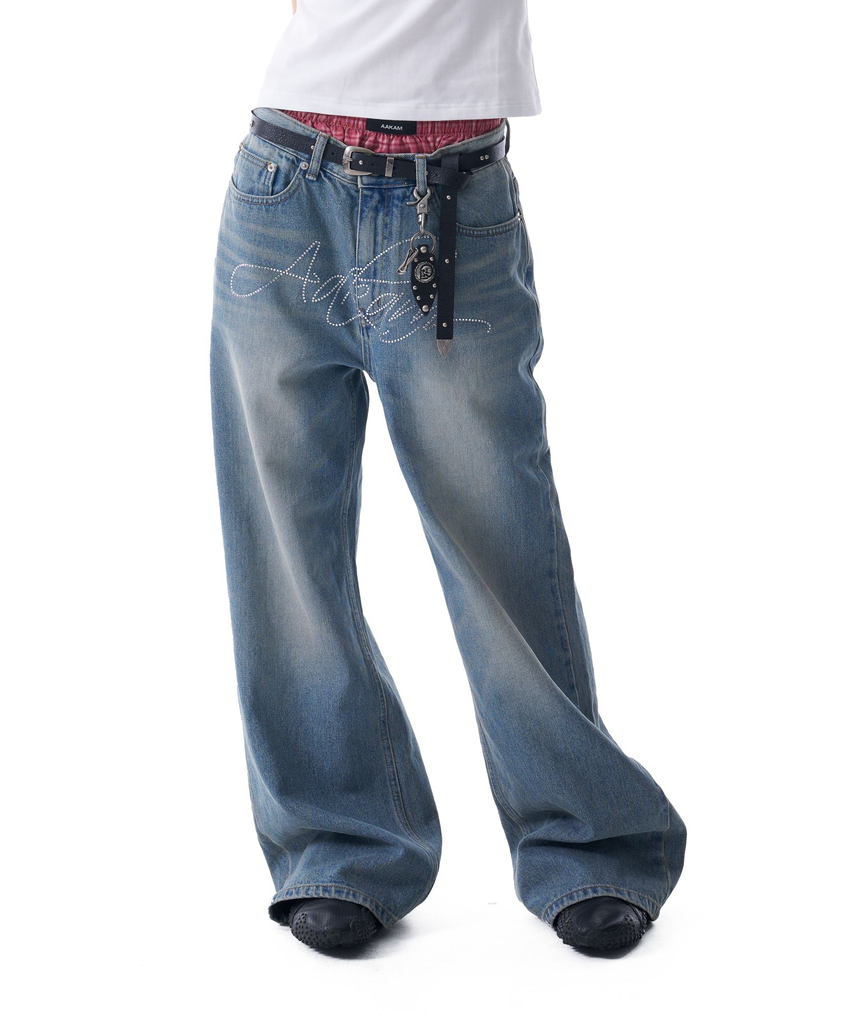 MUSINSA公式 | AAKAM Rhinestone Washed Denim Pants (Blue)
