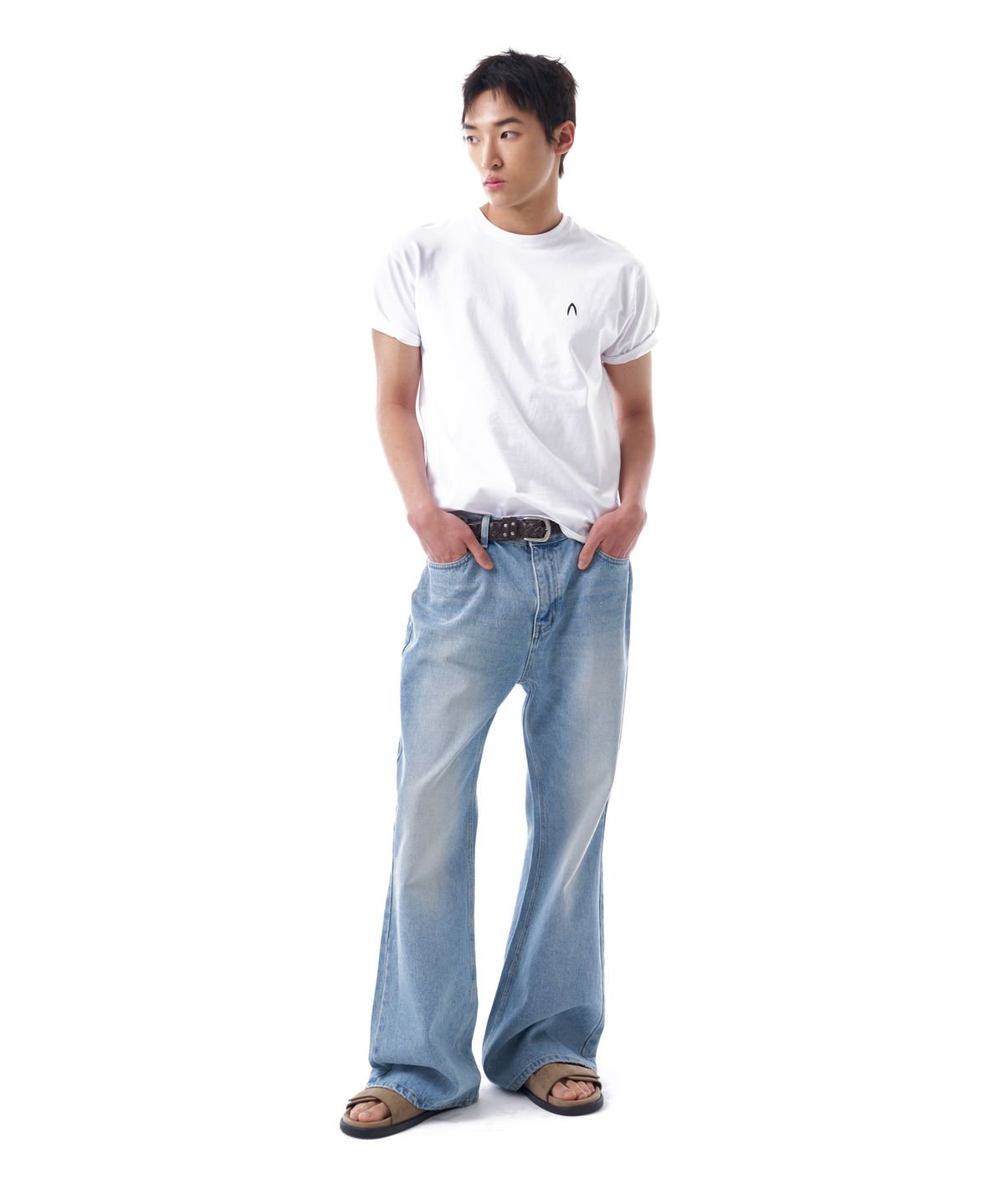 아캄(AAKAM) [2PACK] Fitted Half Top (White)