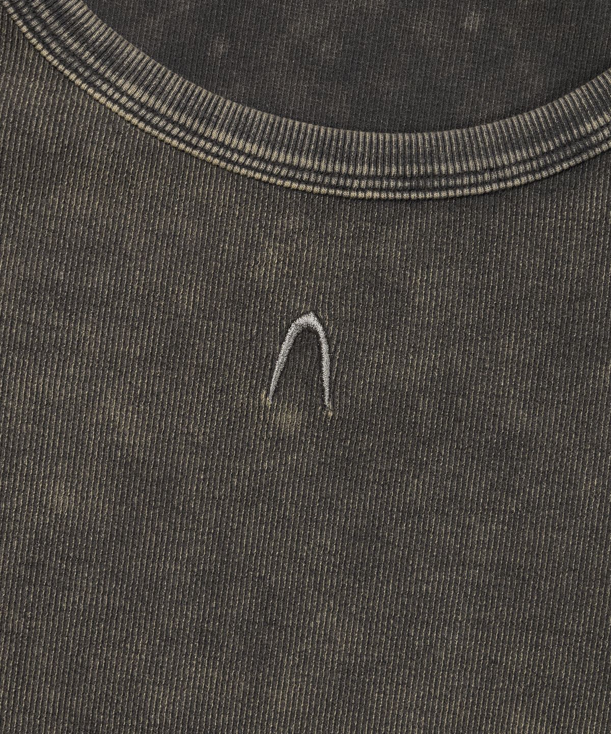 아캄(AAKAM) Vintage Washed Logo Sleeveless (Dark Gray)