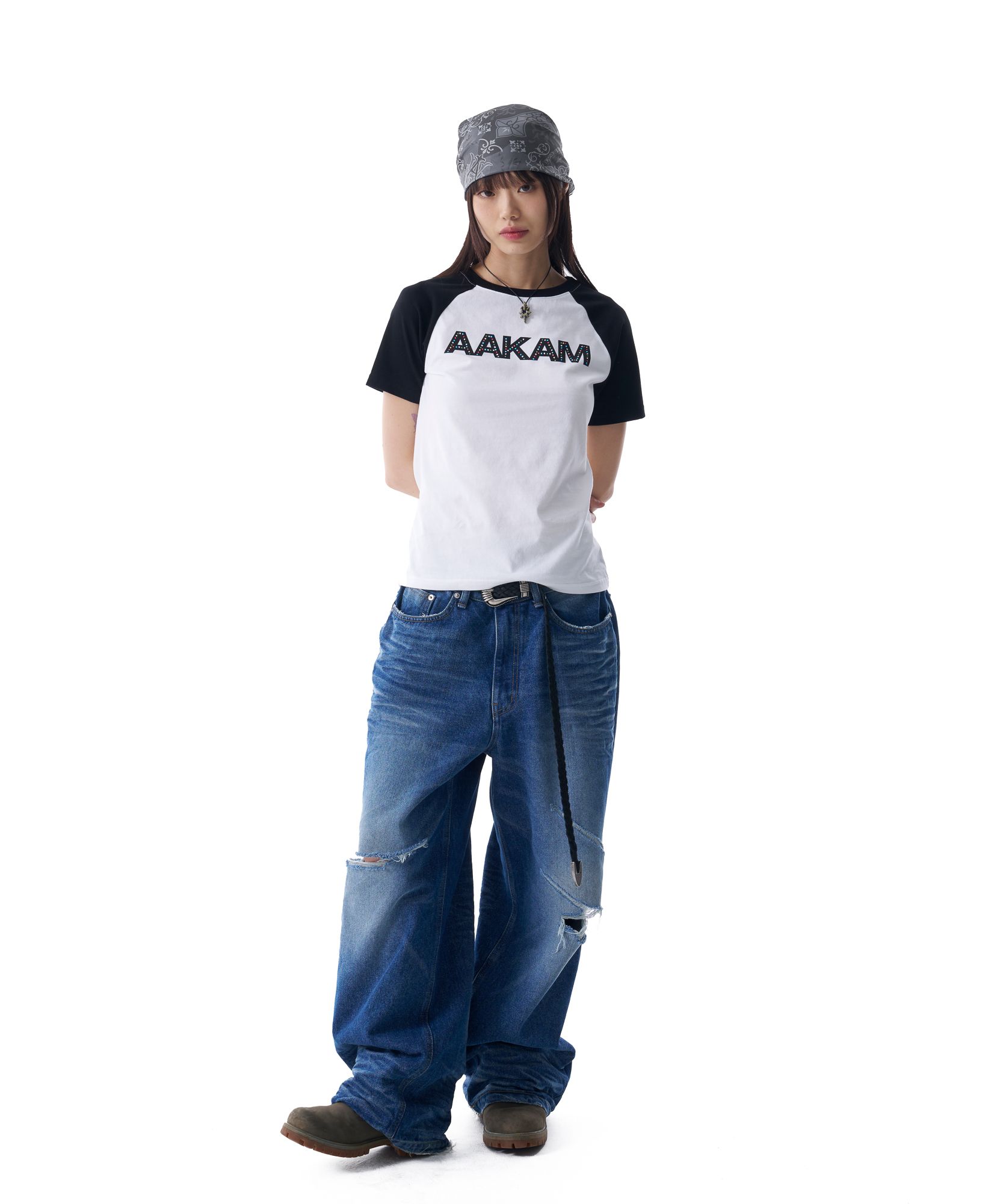 Tシャツ・カットソー AAKAM AKM Rhinestone Raglan Half Top 5SH067 MUSINSA | AAKAM AKM Rhinestone Raglan Half Top (White)