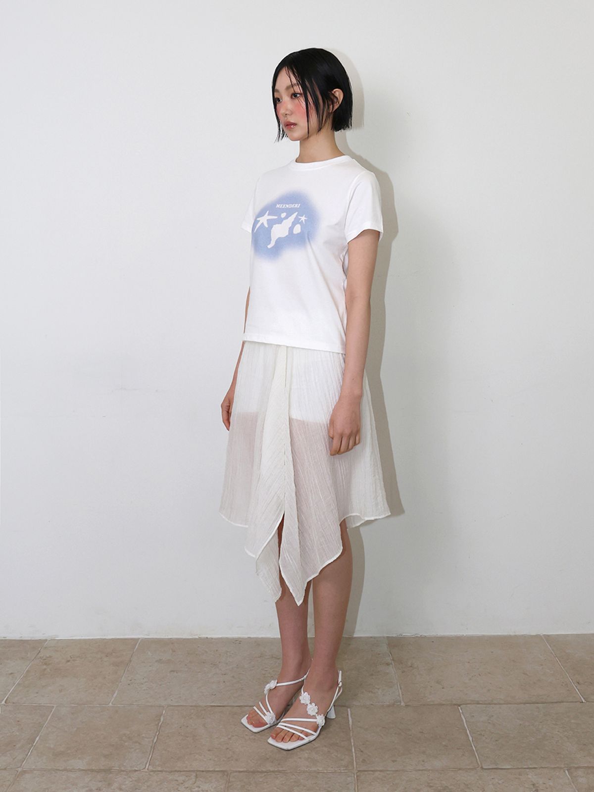 민더리(MEENDERI) SHELLY SUMMER PRINT T-SHIRT - SKY BLUE