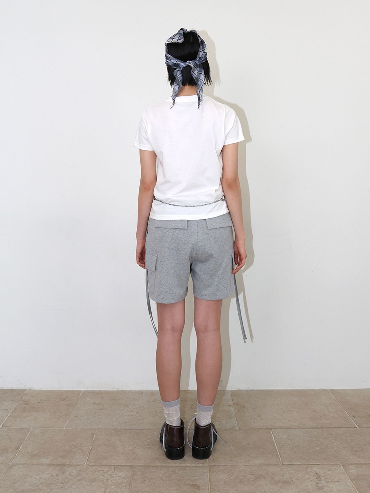 민더리(MEENDERI) SIDE STRAP POCKET SHORTS - GREY