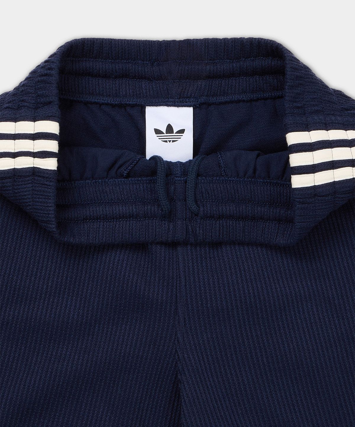 아디다스(ADIDAS) 와플 숏 팬츠 - 네이비 / KB5463