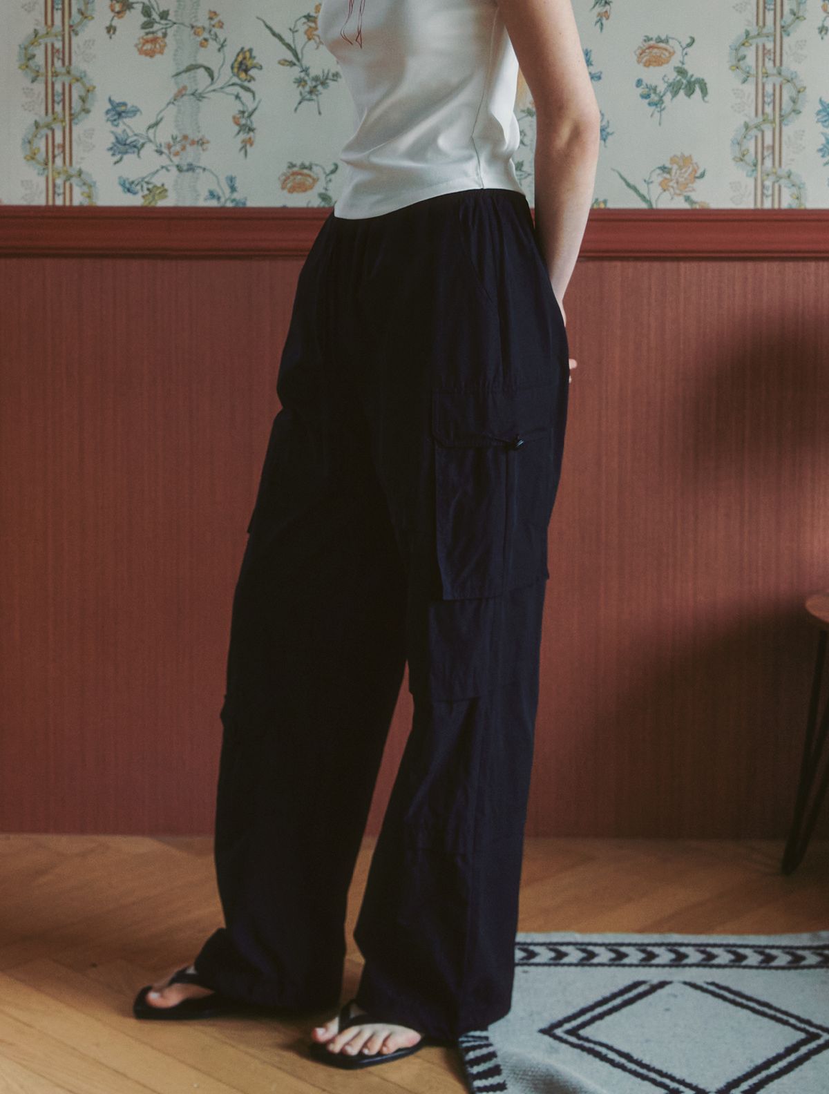 클루니(CLUNY) Solid Pocket Wide Cargo Pants - black