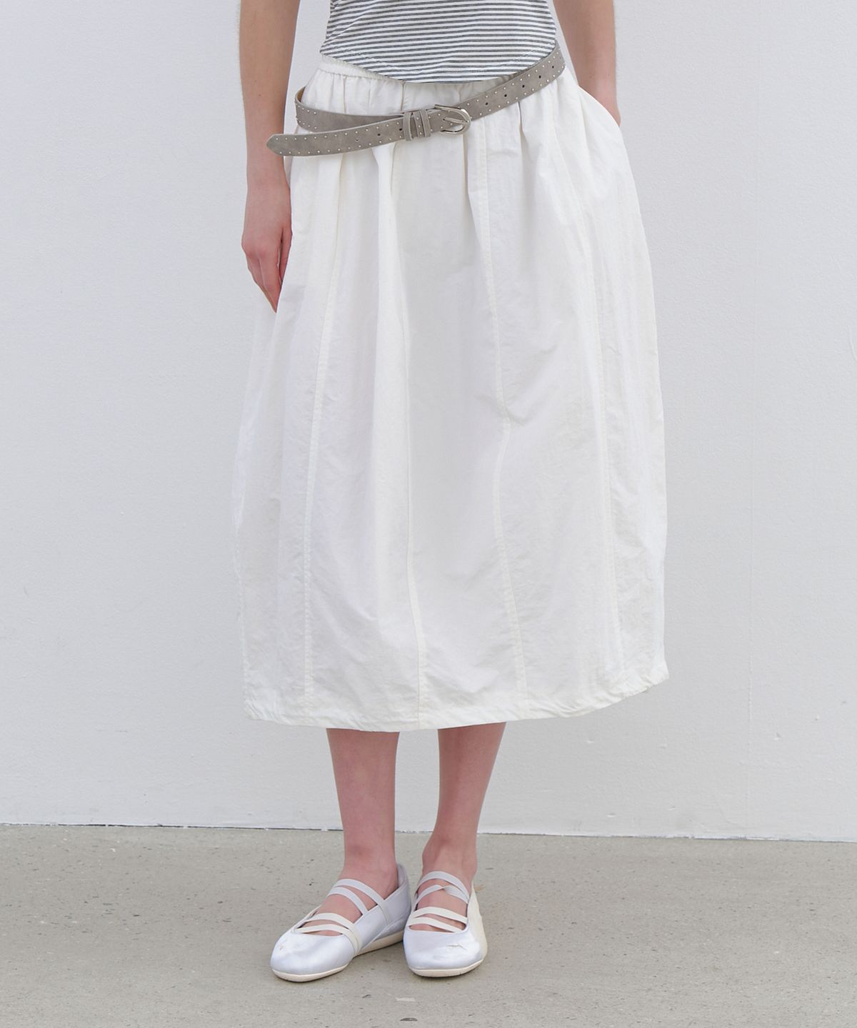 클루니(CLUNY) Tulip Volume Long Skirt - black
