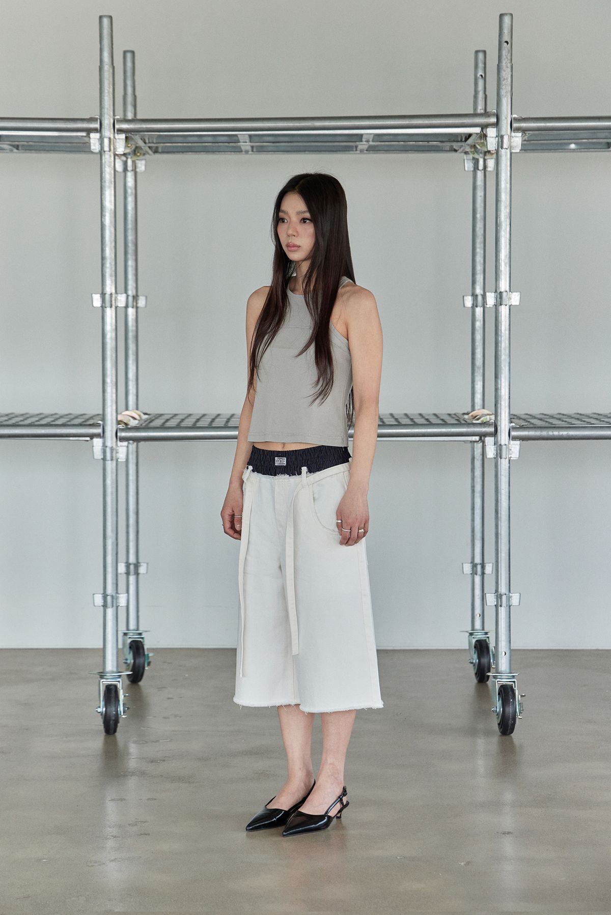노 엑스트라 터치(NO EXTRA TOUCH) Belted Easy Trunk Denim / 25SMPT002WH