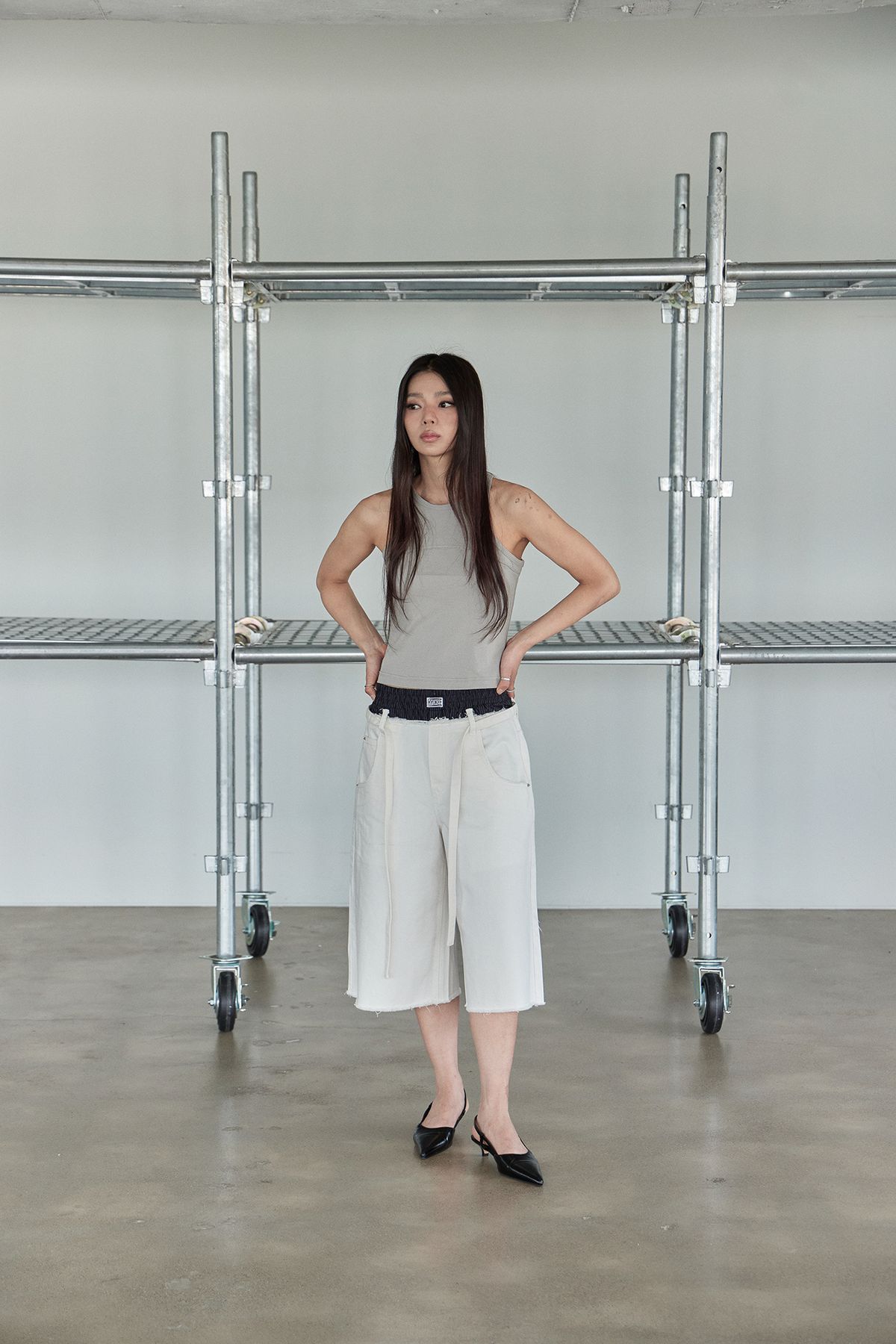 노 엑스트라 터치(NO EXTRA TOUCH) Belted Easy Trunk Denim / 25SMPT002WH