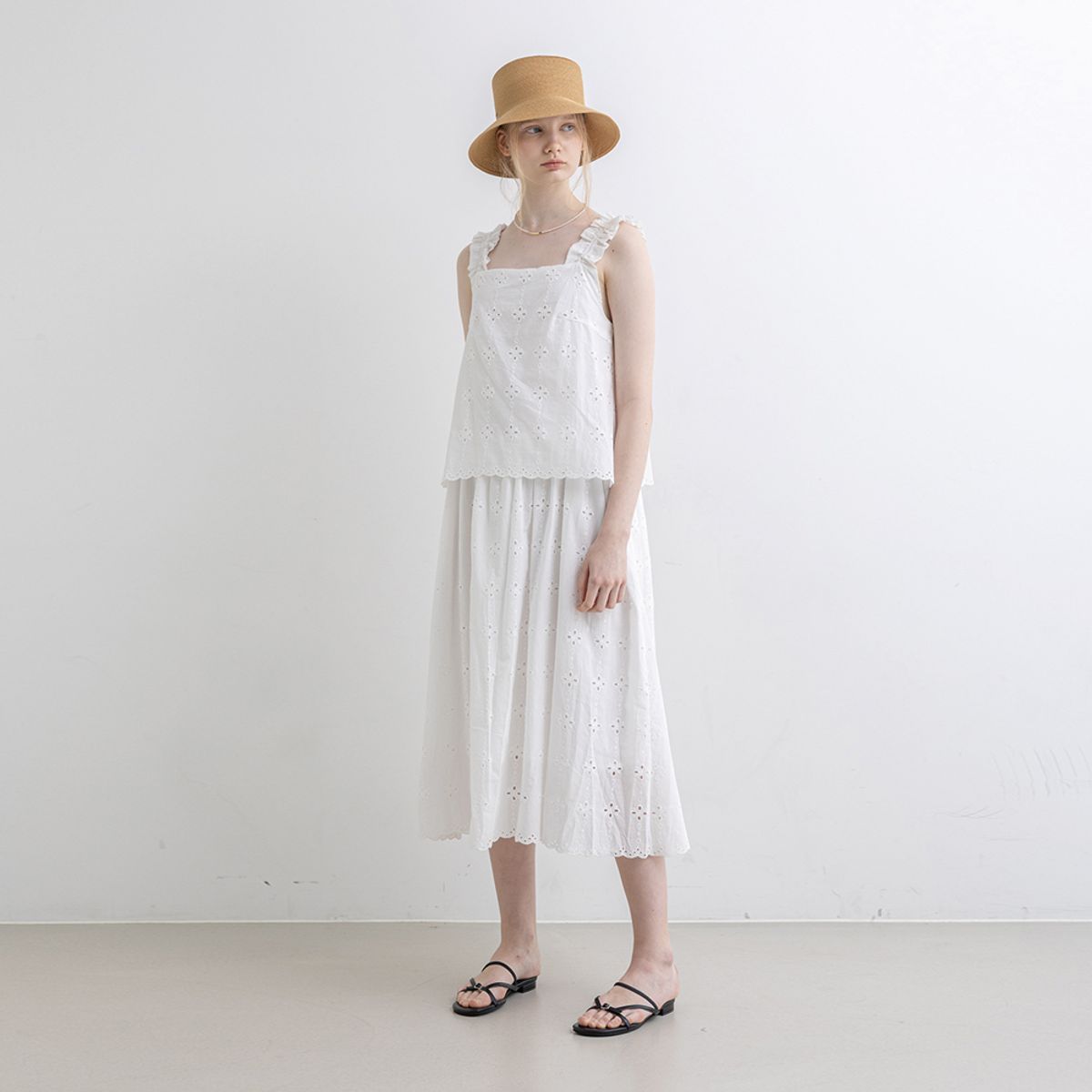 웬스데이딜라잇(WEDNESDAY DELIGHT) WD_Sleeveless fake two piece dress_WHITE