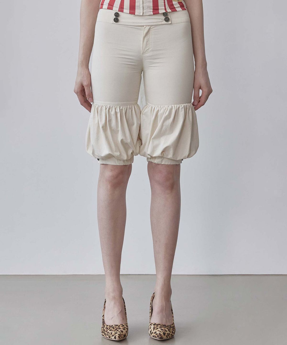 스컬프터(SCULPTOR) Balloon Capri Pants Raw