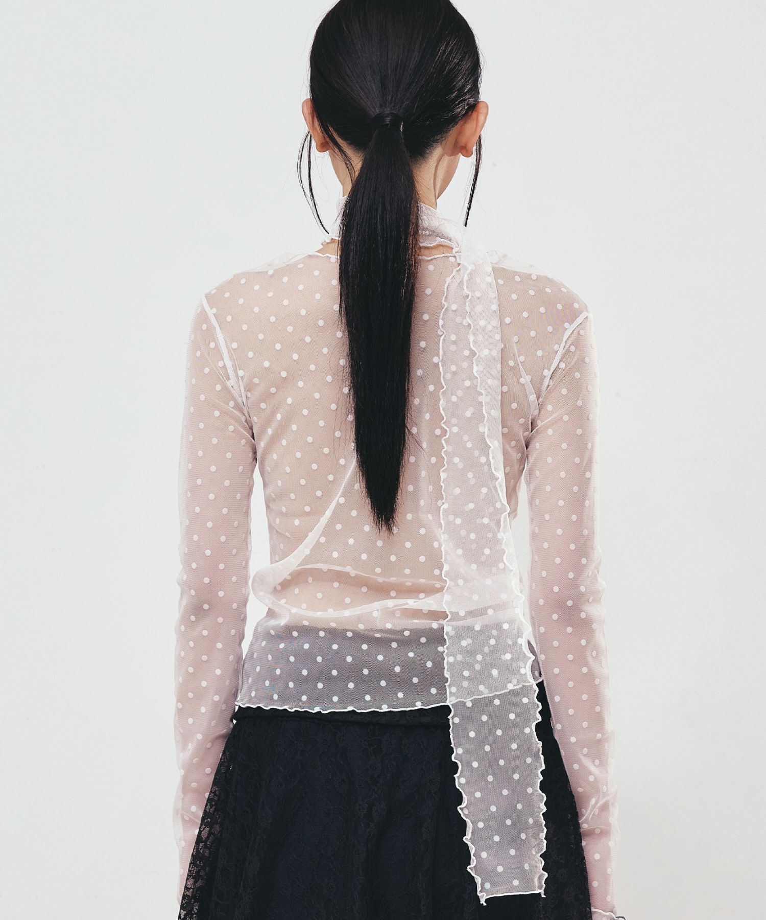 【NICK&NICOLE】 DOT MESH SCARF TOP /追跡付 MUSINSA公式 | NICK&NICOLE DOT MESH SCARF TOP_BEIGE