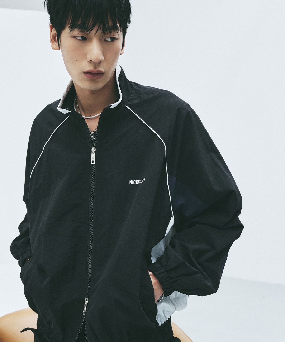 닉앤니콜(NICK&NICOLE) PIPING TRACKSUIT JACKET_BLACK