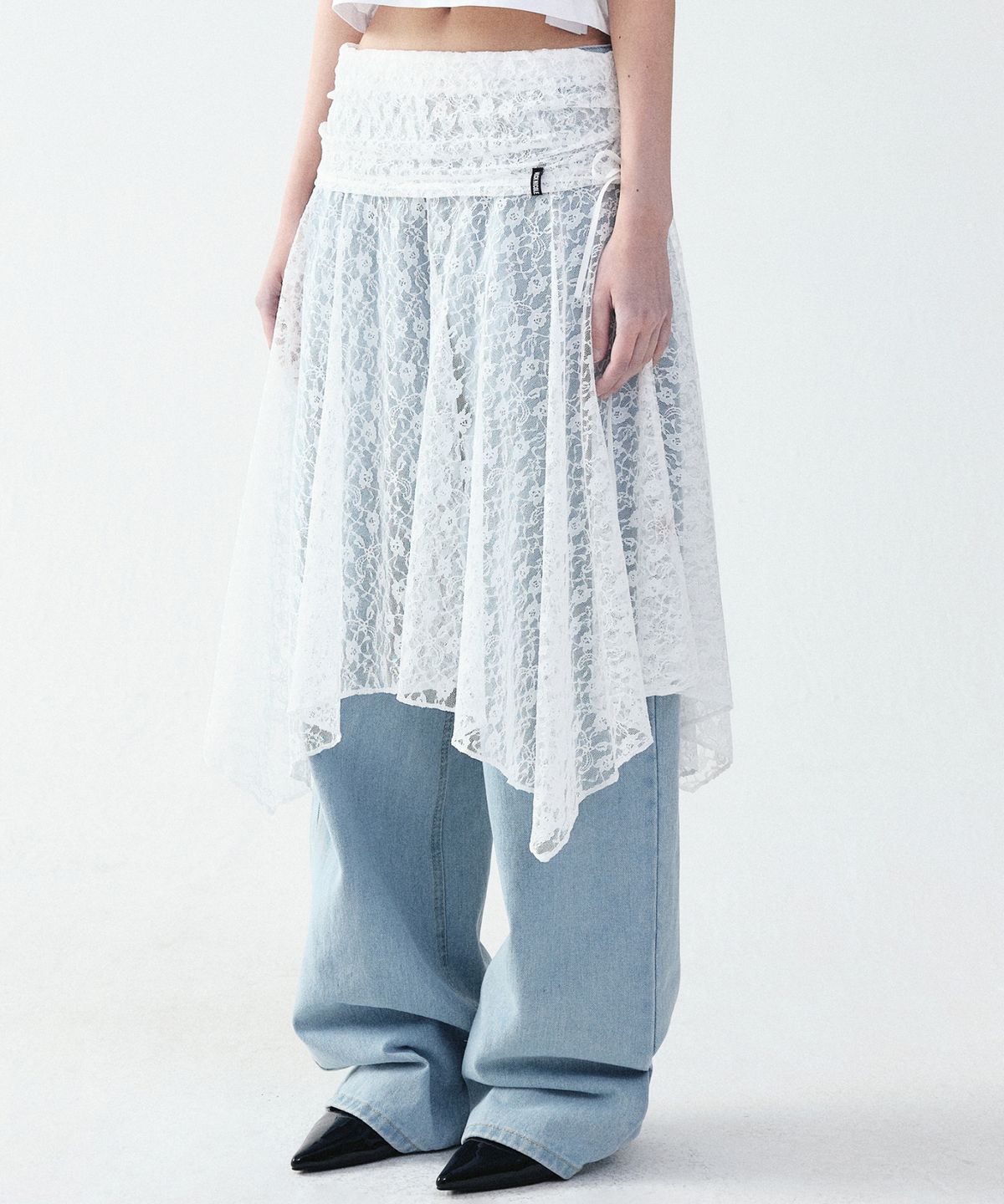 닉앤니콜(NICK&NICOLE) LACE SHIRRING FLARE MIDI SKIRT_IVORY