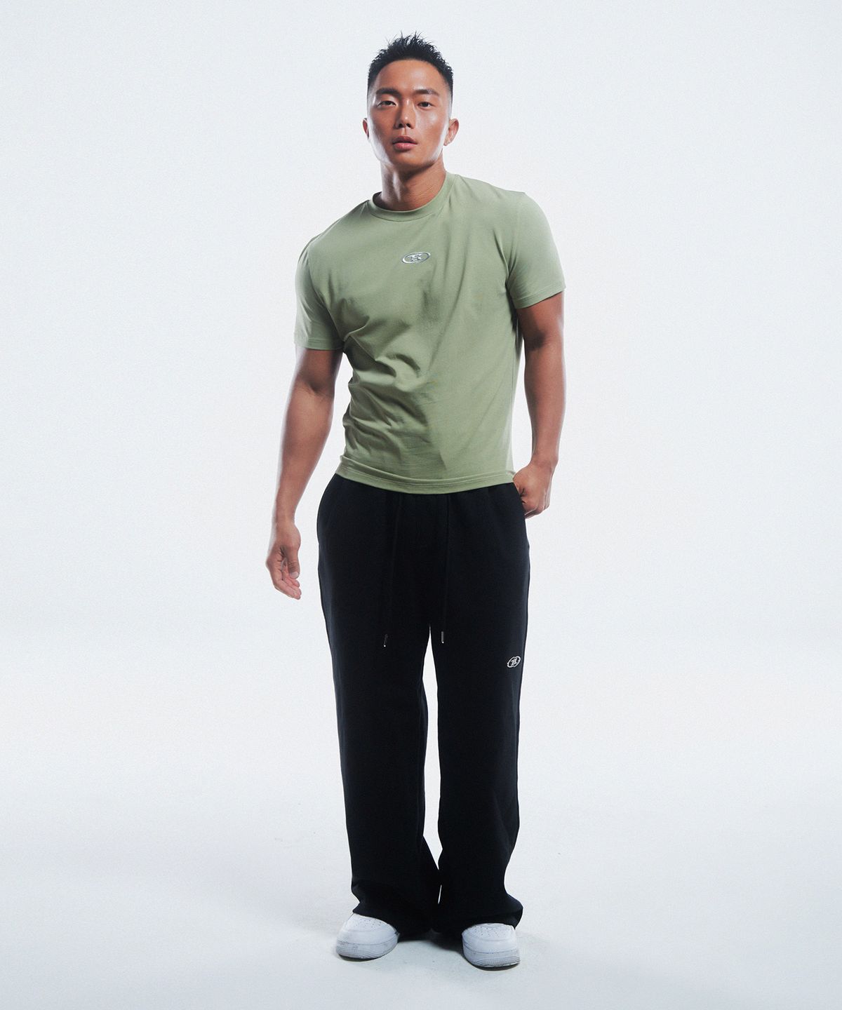 본투윈(BORN TO WIN) SILVER B LOGO MUSCLE FIT T-SHIRTS [5COL]