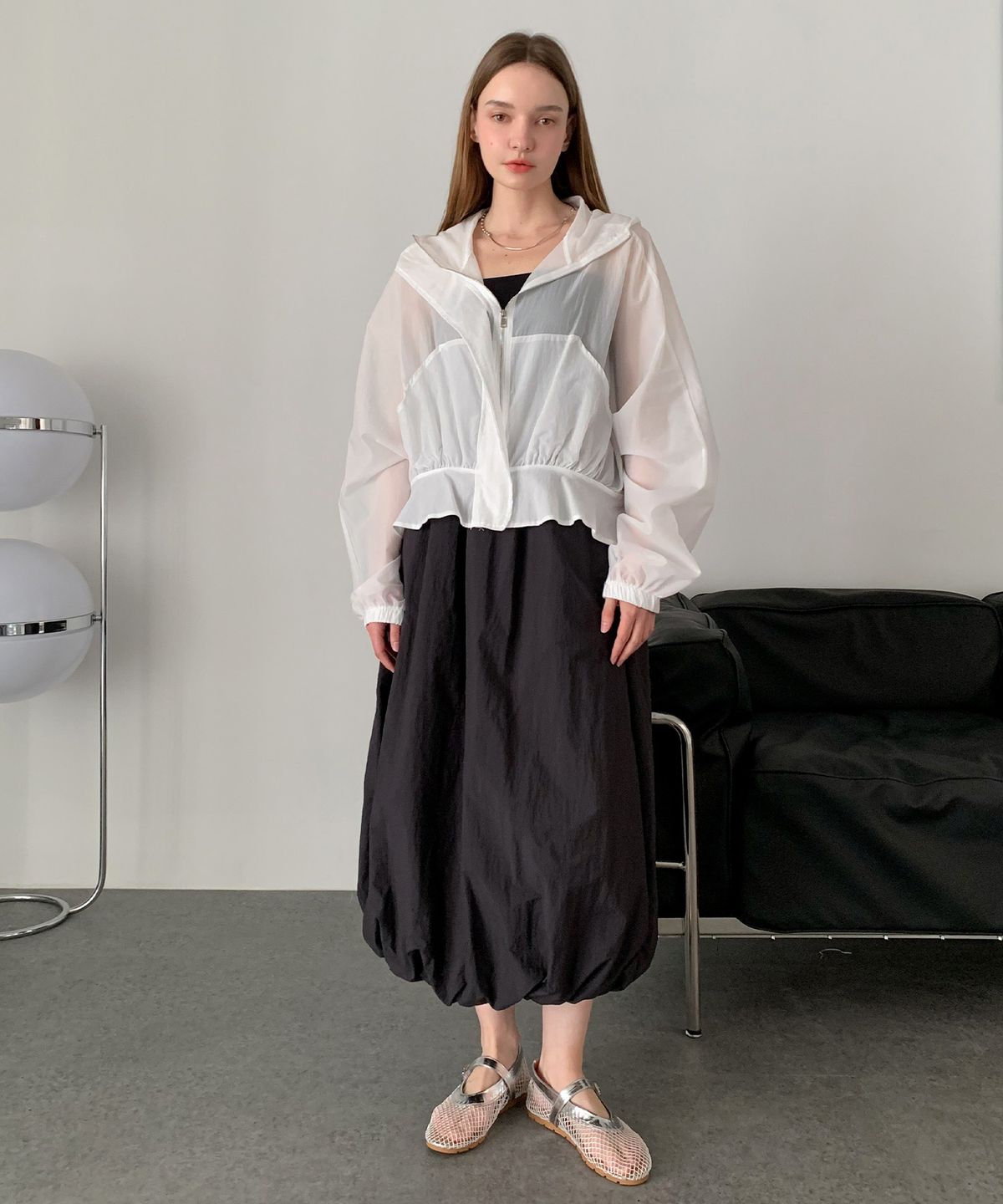 바스카라(VASCARA) Loco Frill Hood Zip-Up Jumper (2colors)