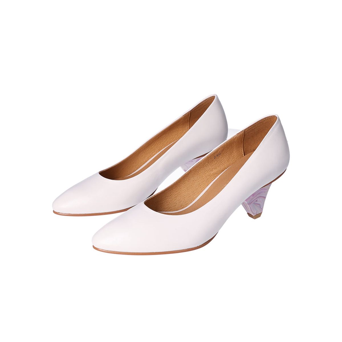 누스미크(NUOSMIQ) PIP Pumps Ivory