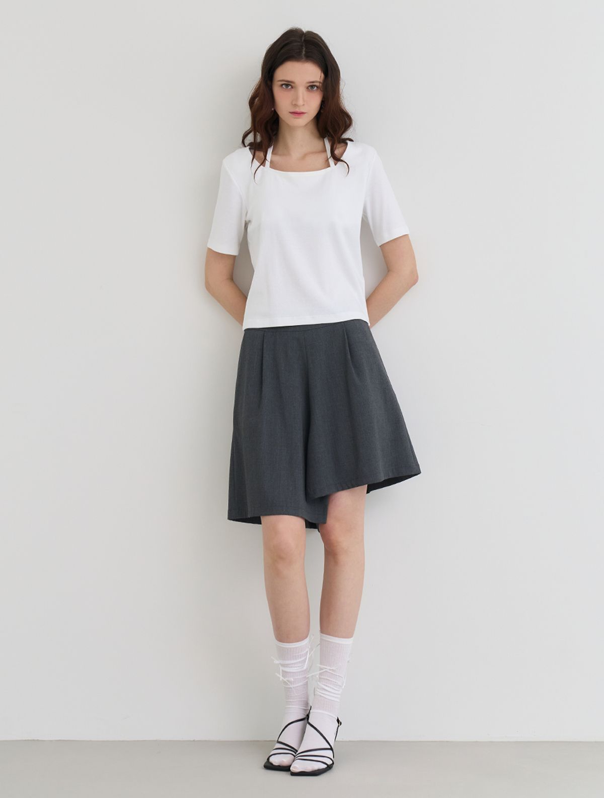 르이엘(LE YIEL) Square Neck String T-Shirt_White 스퀘어 넥 스트링 티셔츠_화이트