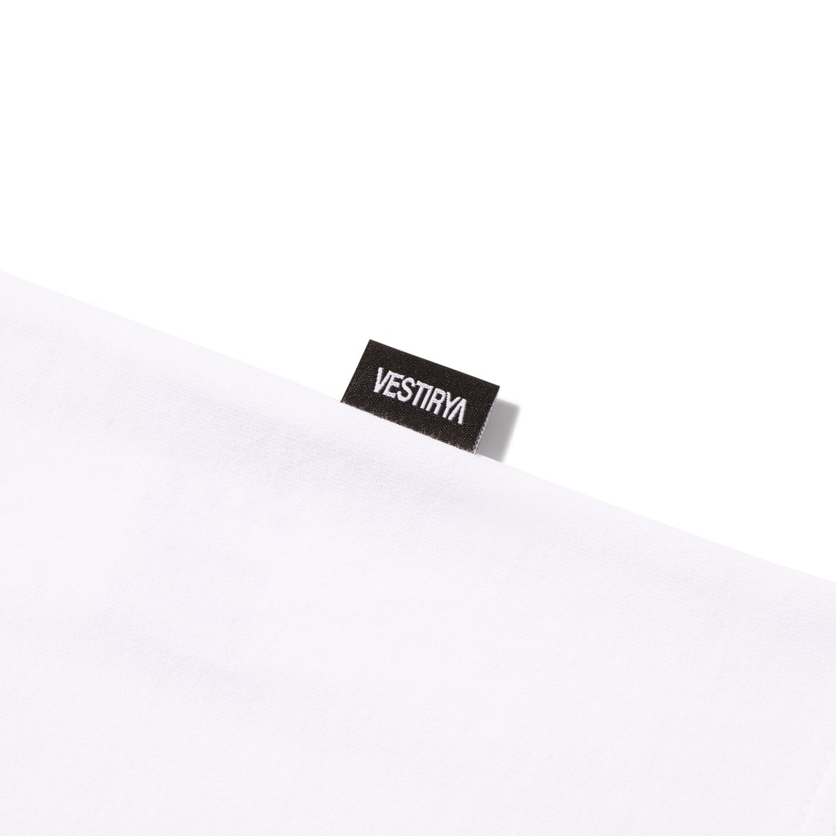 베스티리아(VESTIRYA) V-Root Blossom T-shirts White
