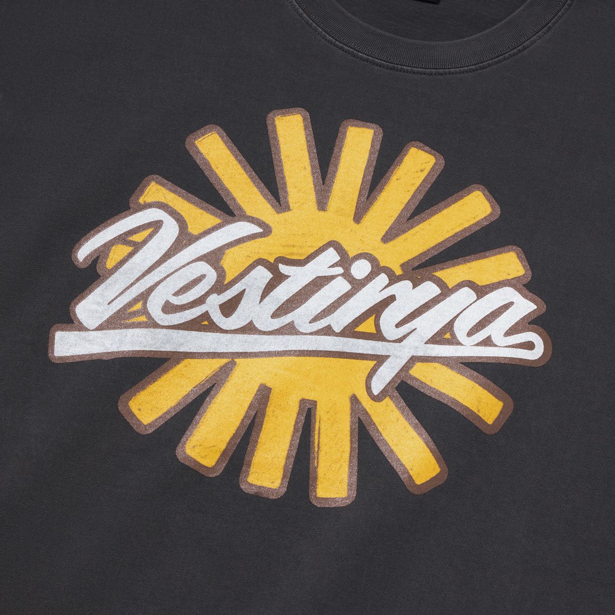 베스티리아(VESTIRYA) Sunbeam Logo T-shirts Charcoal