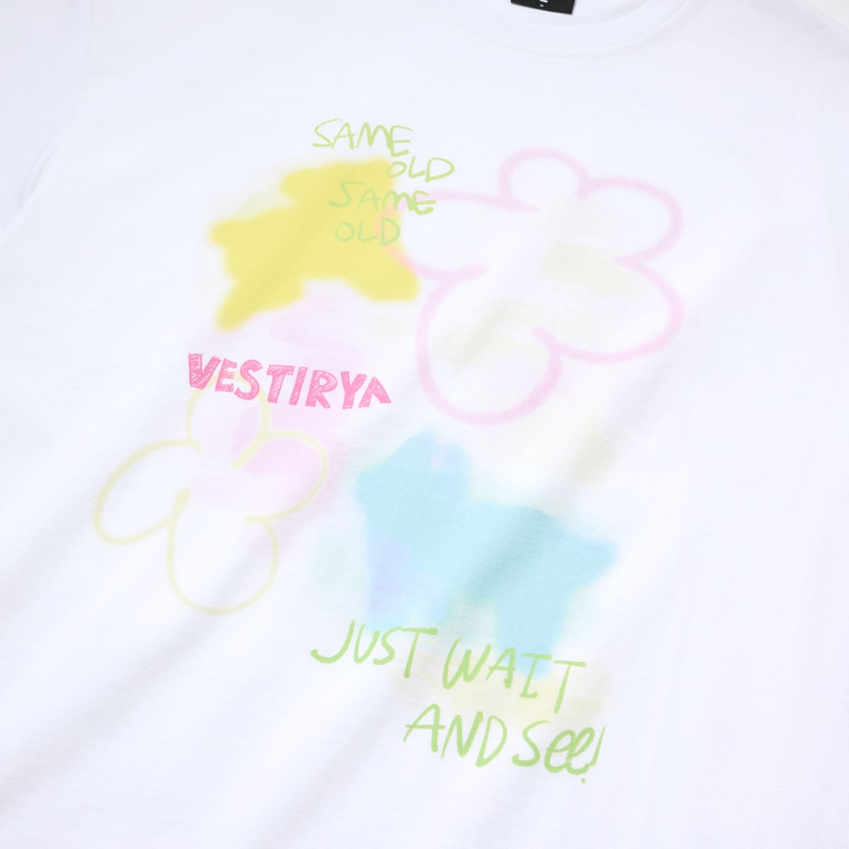 베스티리아(VESTIRYA) Hand Sketch Over Fit T-shirts White