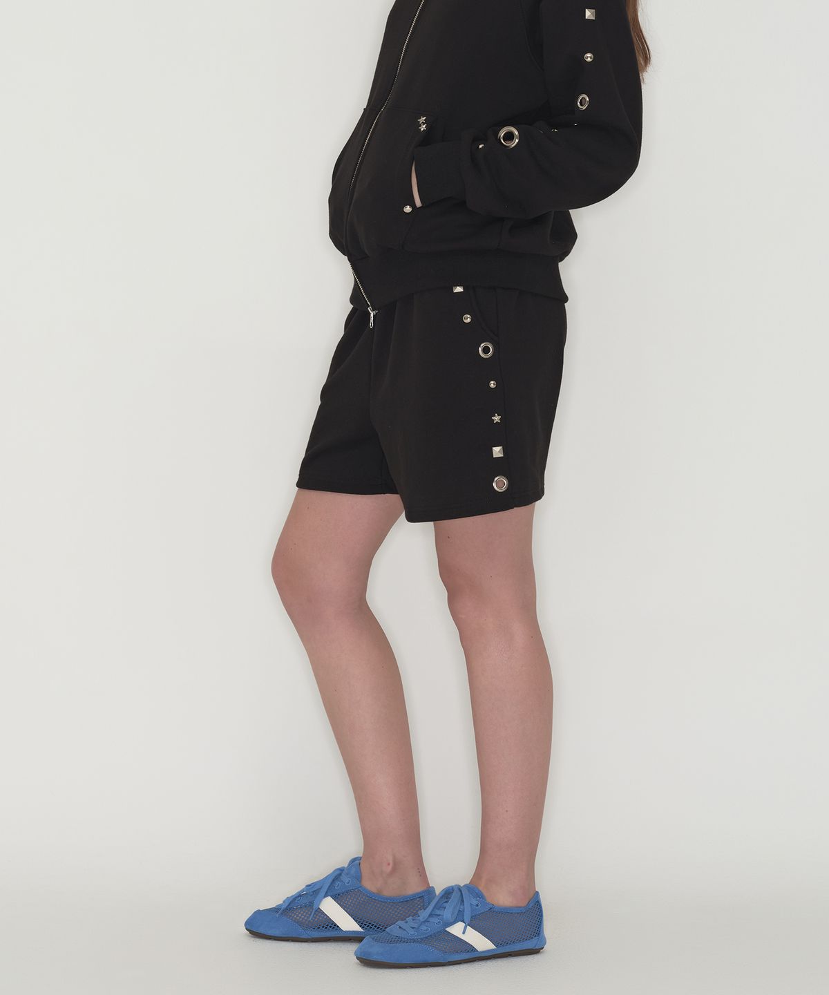 떨스티클럽(THIRSTYCLUB) Studded set short pants - Black