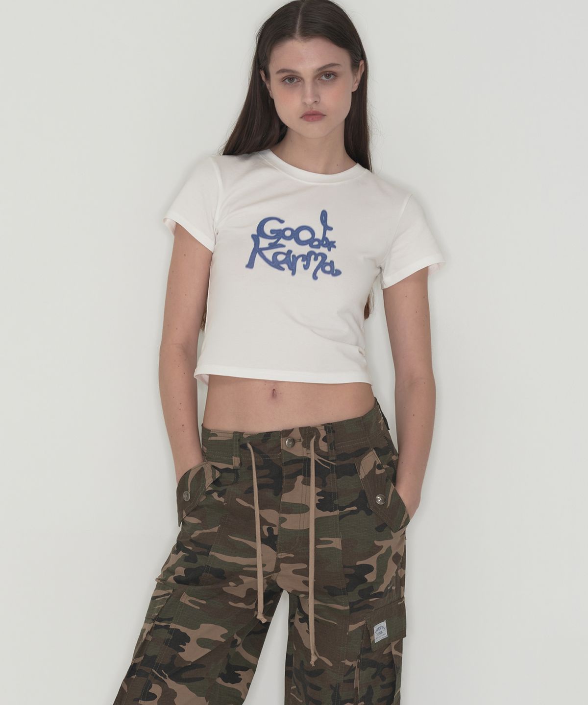떨스티클럽(THIRSTYCLUB) Good karma t shirt - White