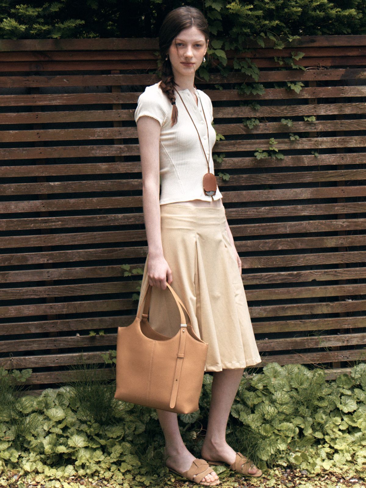 드메리엘(DEMERIEL) 90 Veneta Bag Medium Beige