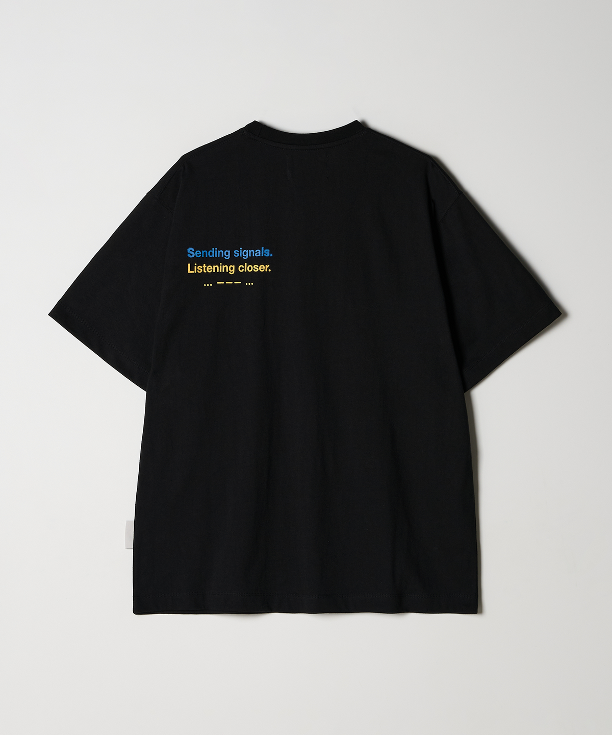 디써티원(DTHIRTYONE) Silent SOS Project Edition T-shirts
