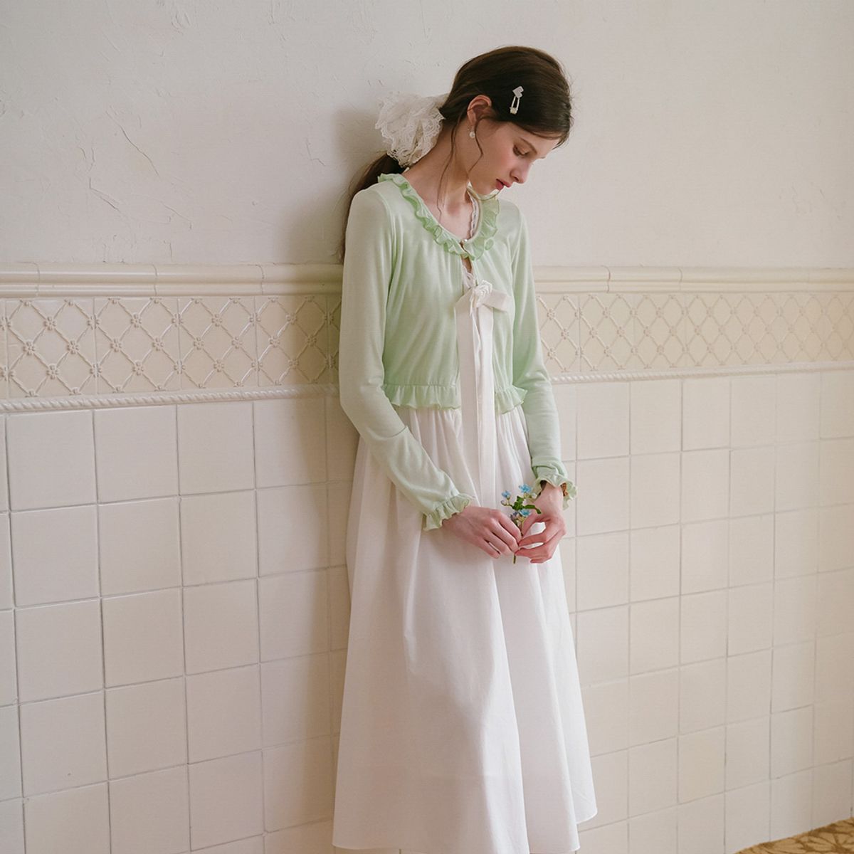 쎄무아듀(CEST MOIDEW) Cest_Frill cropped cardigan