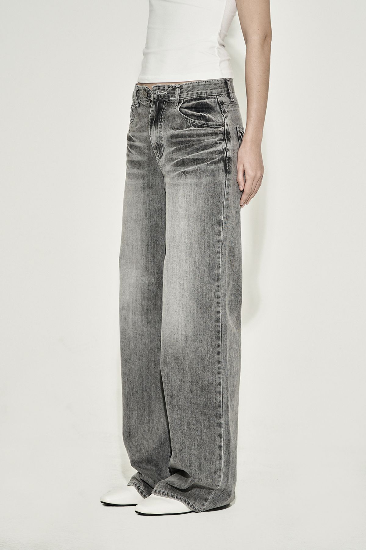 시너진(SYNERJYN) STRAIGHT CAT WASHING DENIM PANTS GRAY