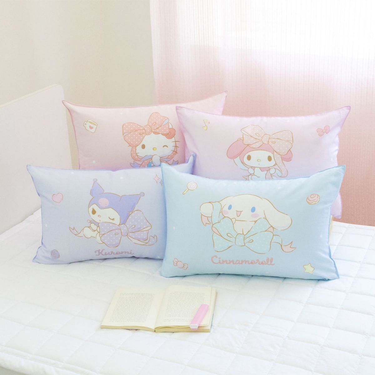 나라홈데코(NARAHOMEDECO) 산리오 헬로키티 베개 빅리본