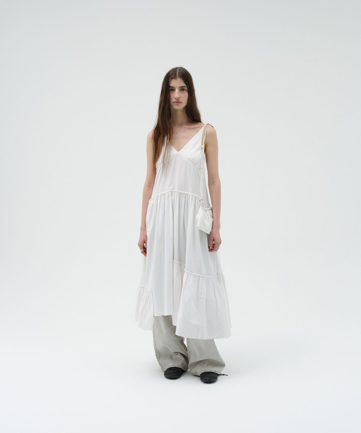 로우타이드(LOW TIDE) SLEEVELESS SHIRRING DRESS [WHITE]