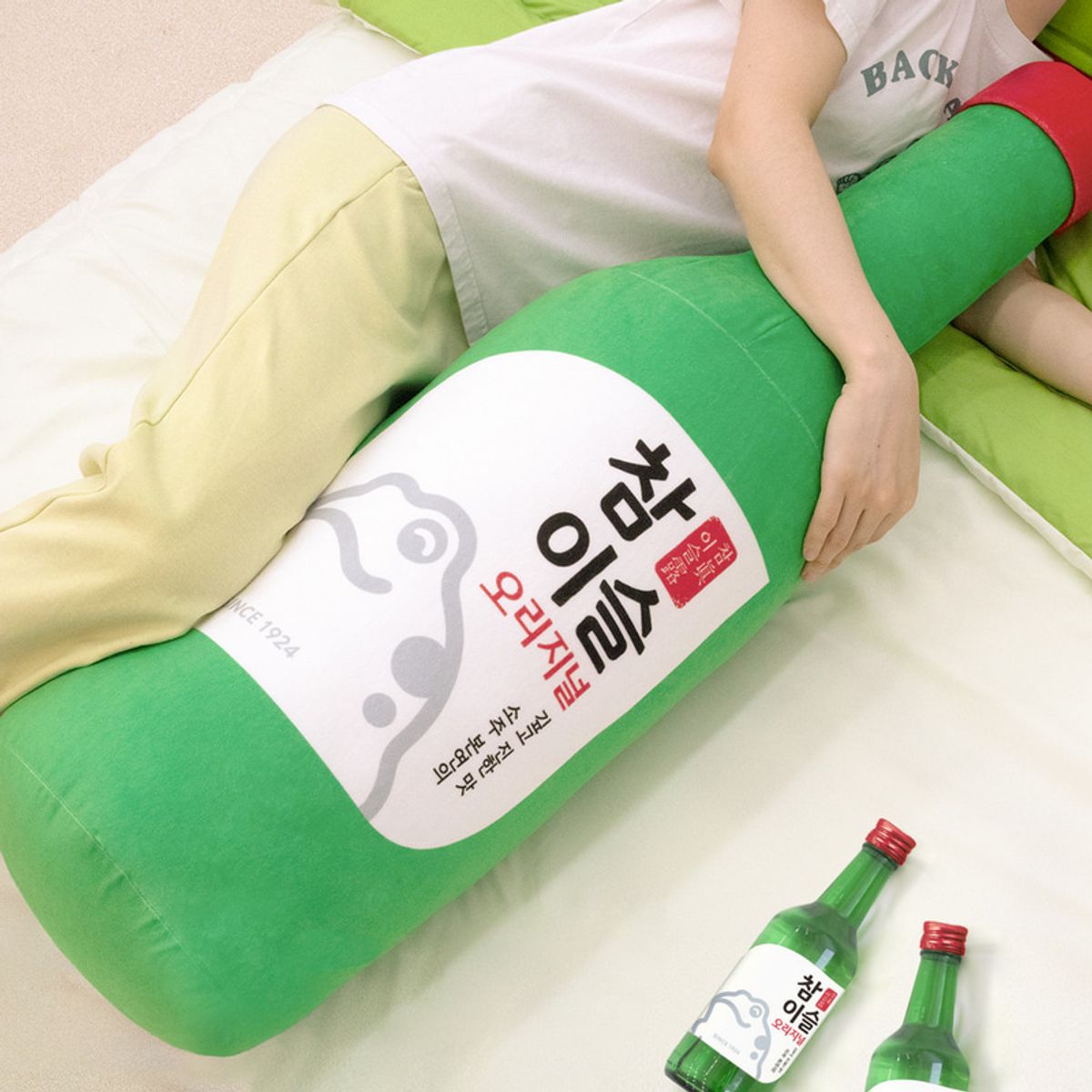 나라홈데코(NARAHOMEDECO) 참이슬 오리지널 소주병필로우(M)