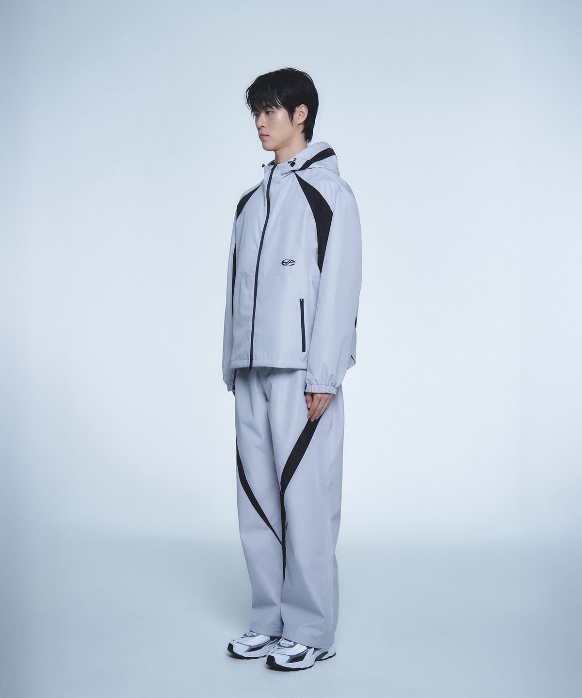 현피트(HYUNFIT) ICONIC TRACK JACKET