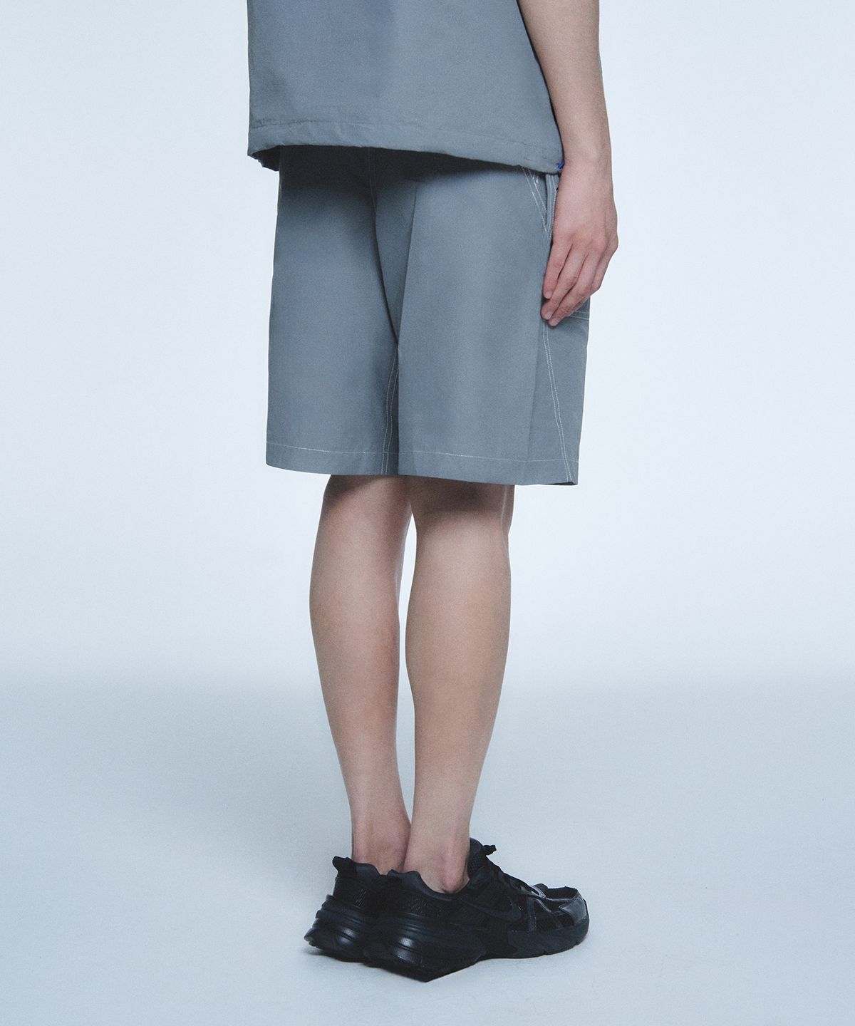 현피트(HYUNFIT) SIGNATURE CARGO SHORTS-[GRAY]