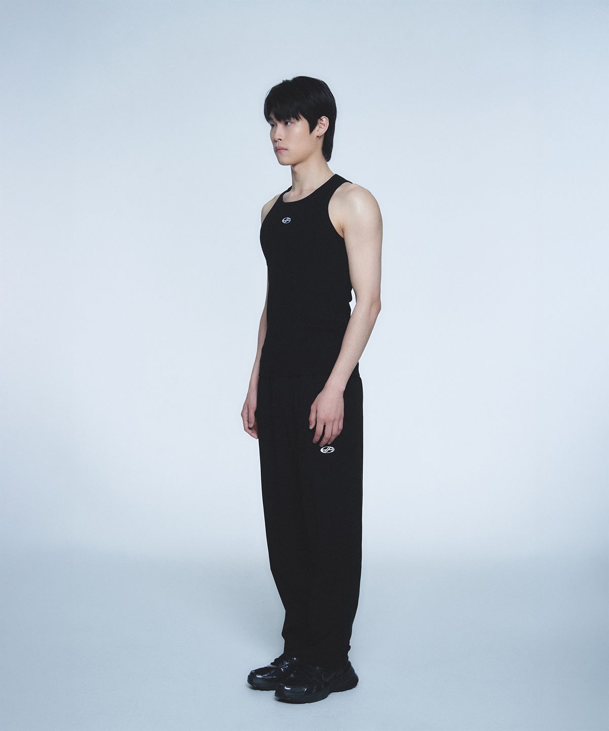 현피트(HYUNFIT) BASIC SLEVEELESS-[BLACK]