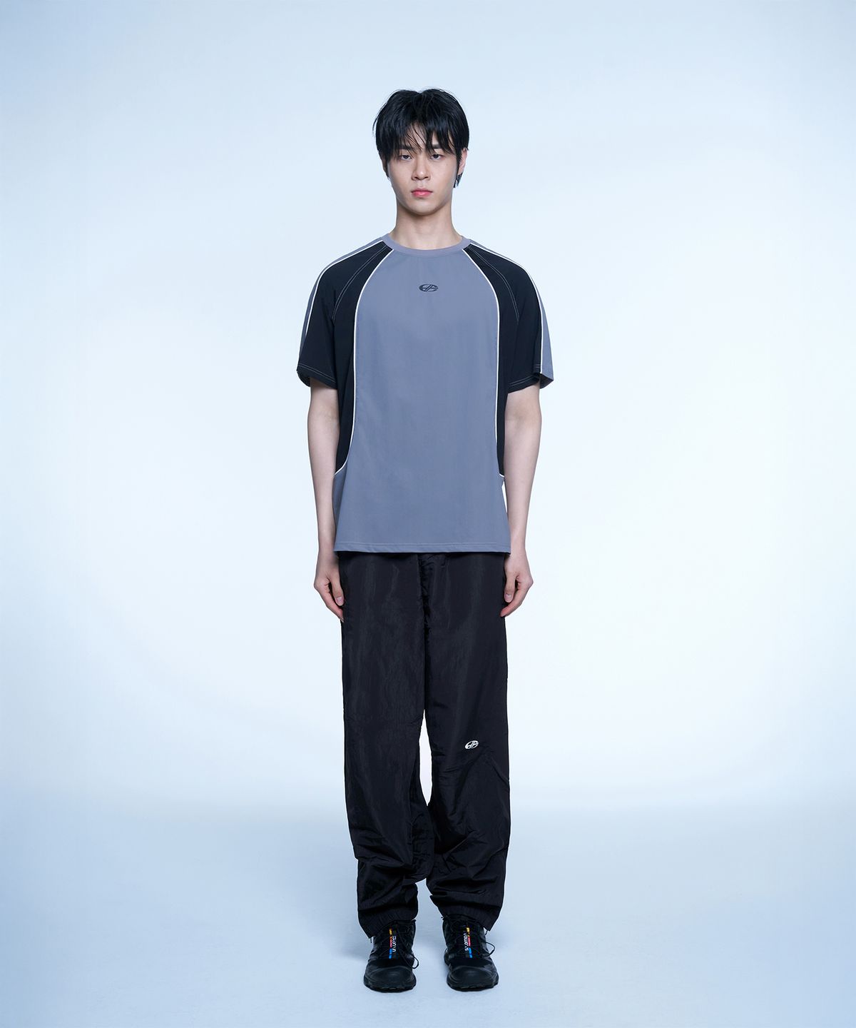 현피트(HYUNFIT) SPORTY JERSEY T-SHIRT-[GRAY]