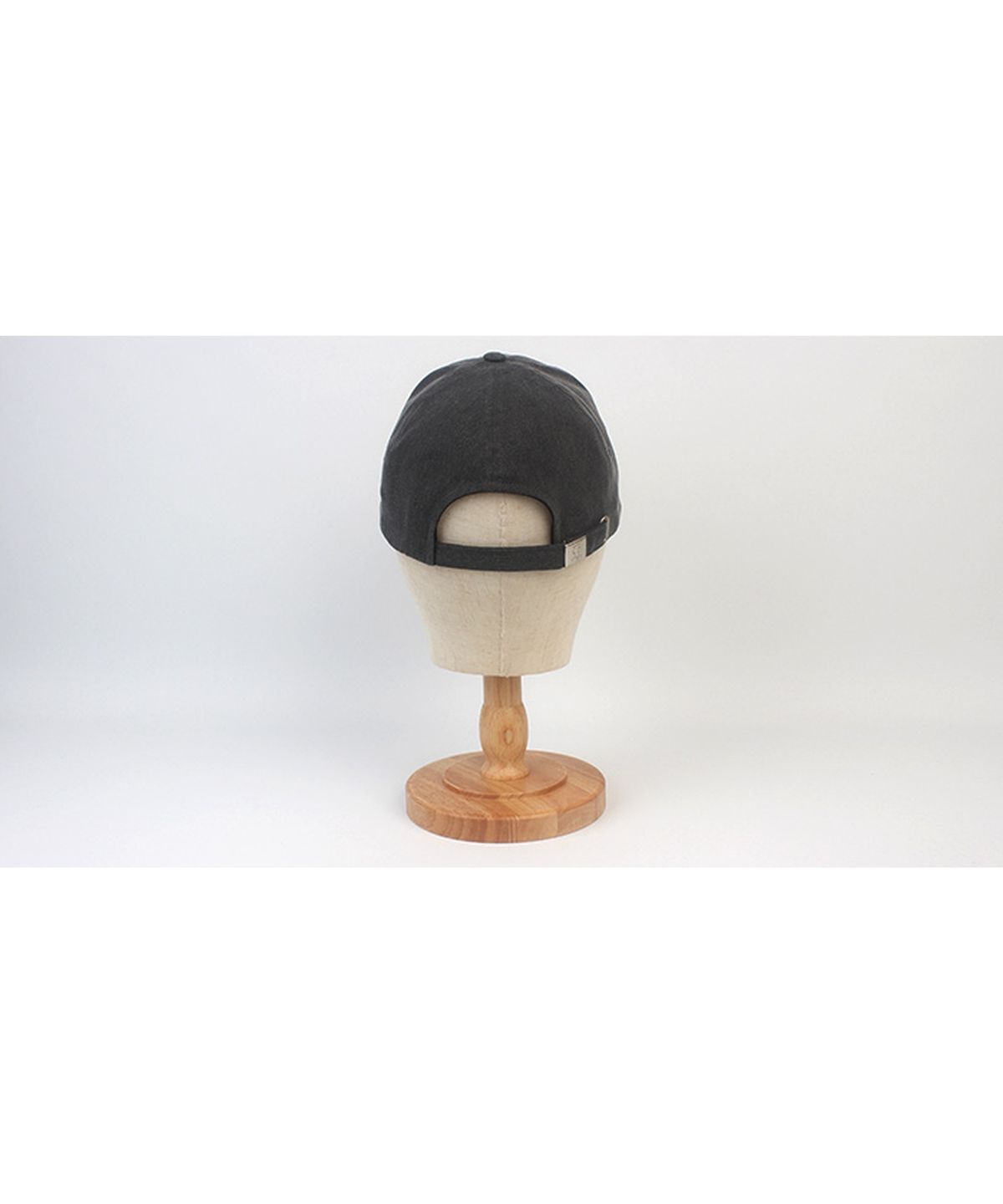 유니버셜 케미스트리(UNIVERSAL CHEMISTRY) Big Logo Washing Gray Ballcap 워싱볼캡