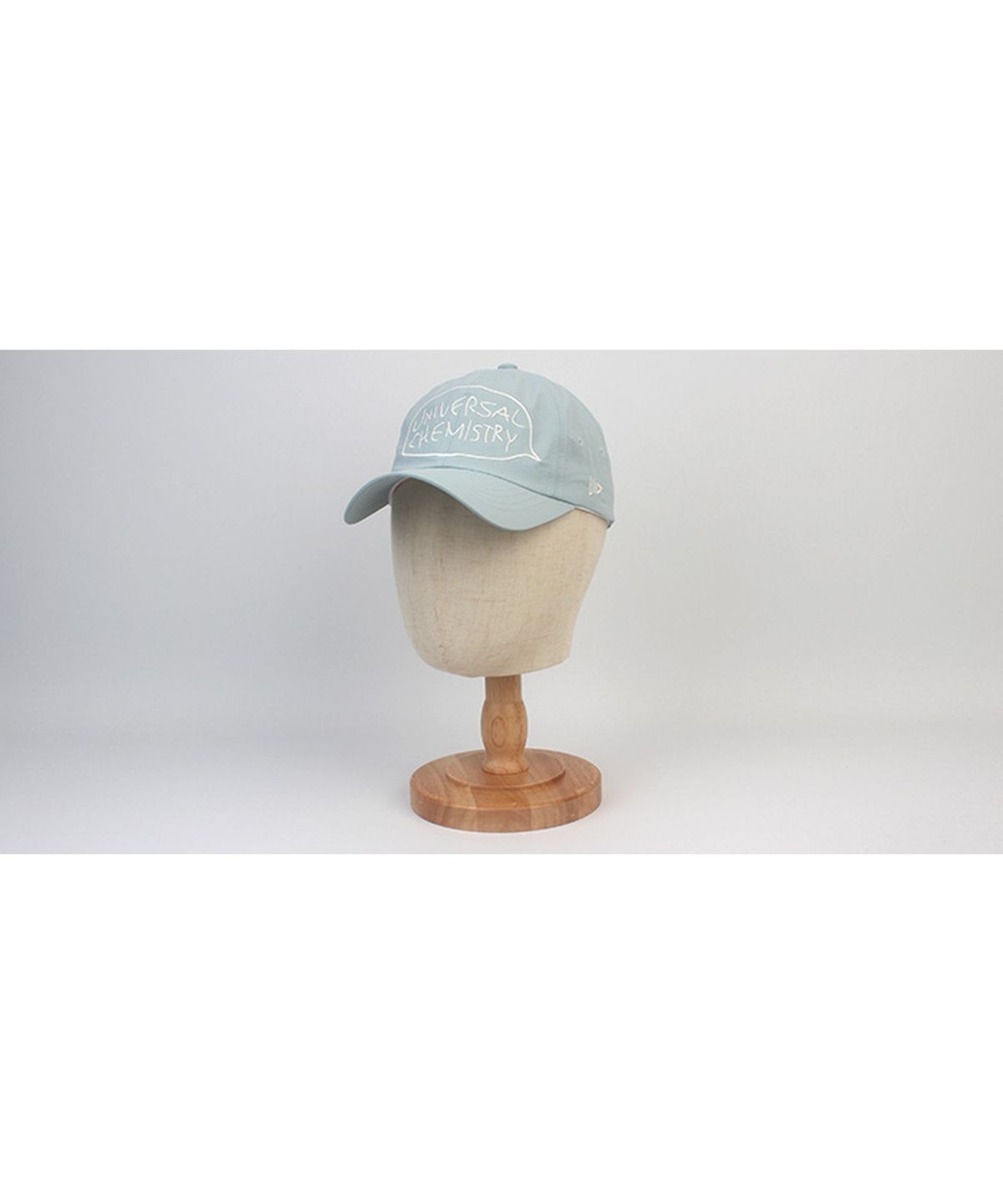 유니버셜 케미스트리(UNIVERSAL CHEMISTRY) Big Logo Nylon Pastel Blue Ballcap 나일론볼캡