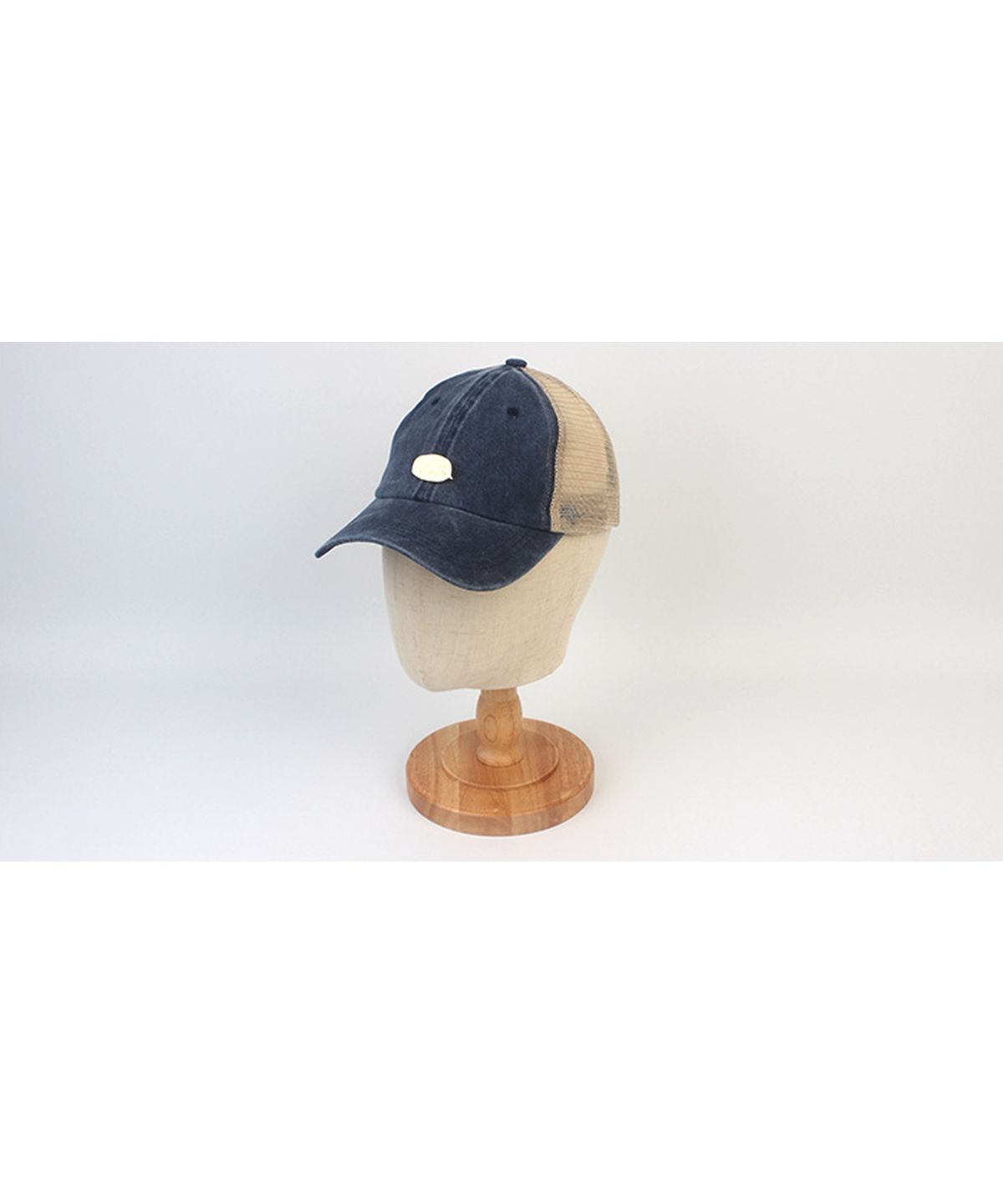 유니버셜 케미스트리(UNIVERSAL CHEMISTRY) Pigment Washing Navy Meshcap 메쉬캡