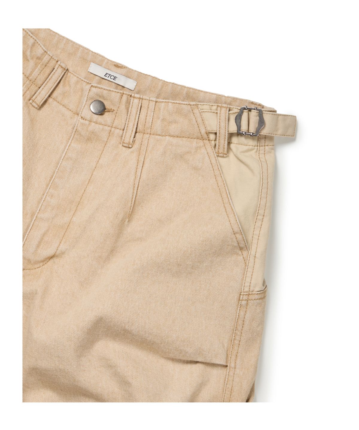 이티씨이(ETCE) LAYERED BACK CARGO SHORTS (BEIGE)