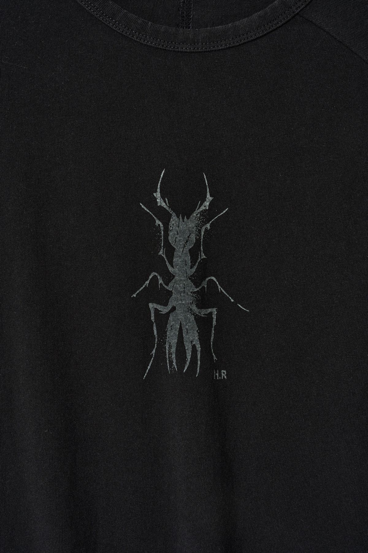 해칭룸(HATCHINGROOM) Ant Tee Black