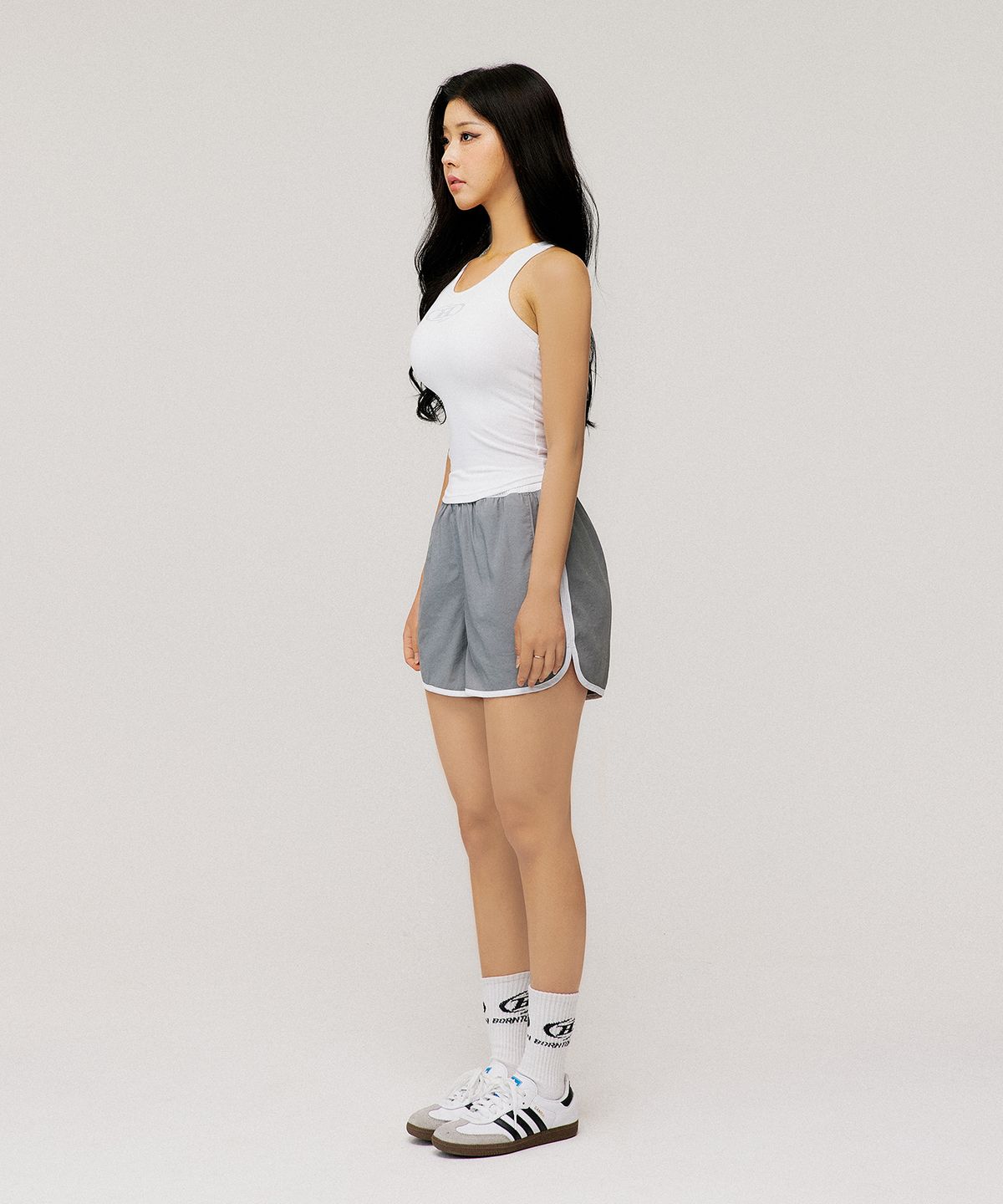 본투윈(BORN TO WIN) W SYMBOL B NYLON DOLPHIN SHORTS [GREY]