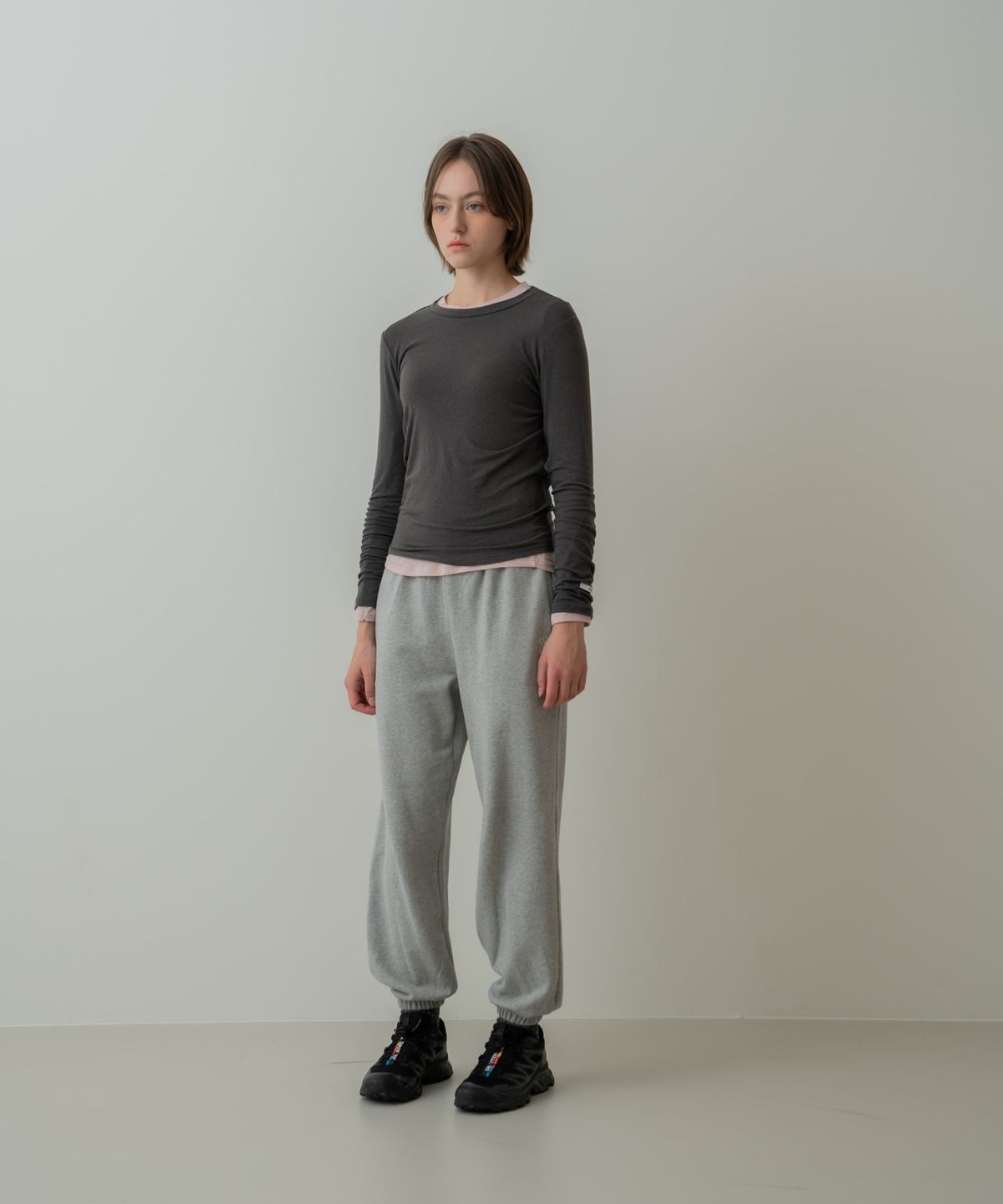 위오이(WIOE) Basic Tencel Long Sleeve_Charcoal